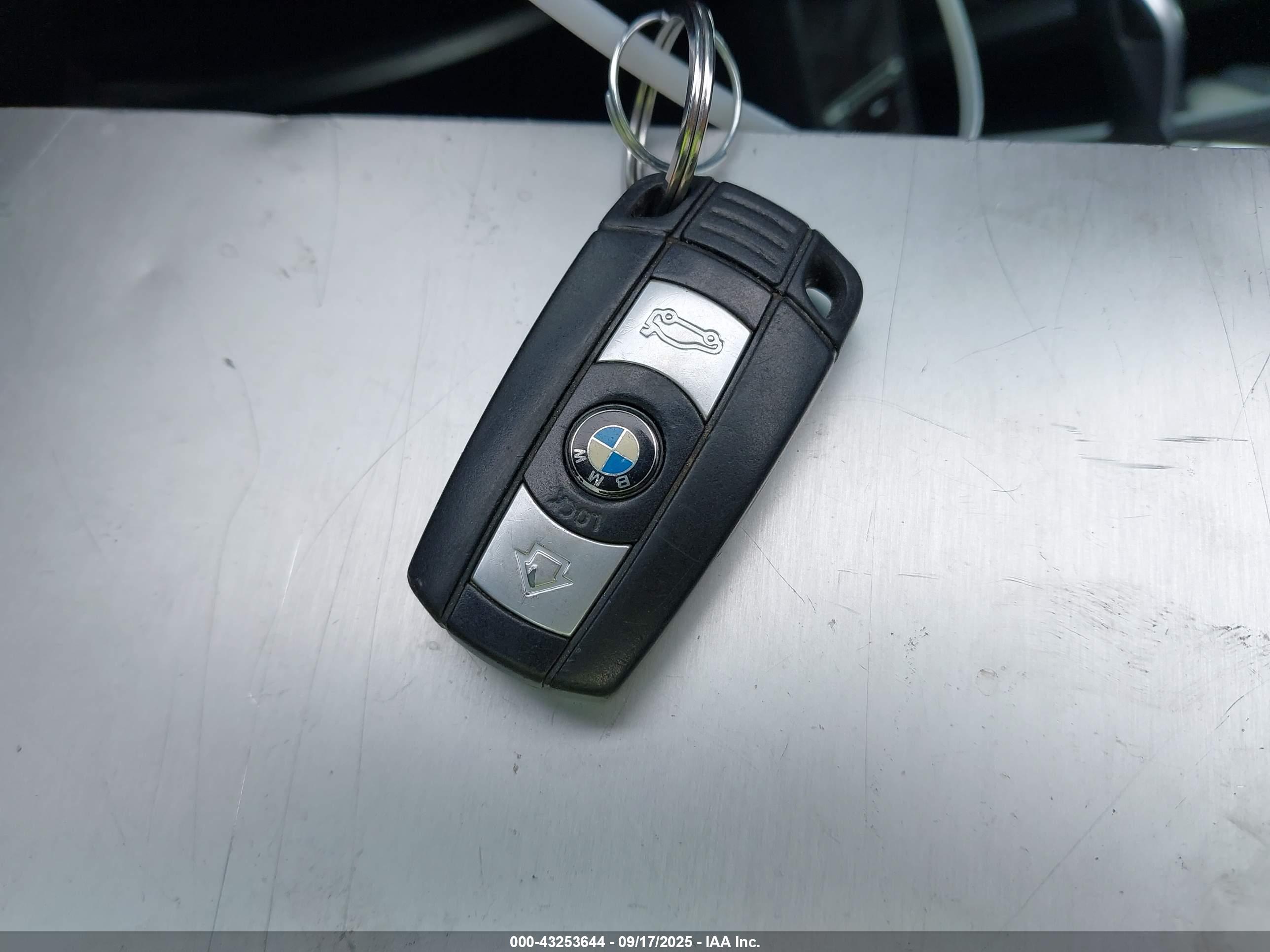 BMW 535I image 11