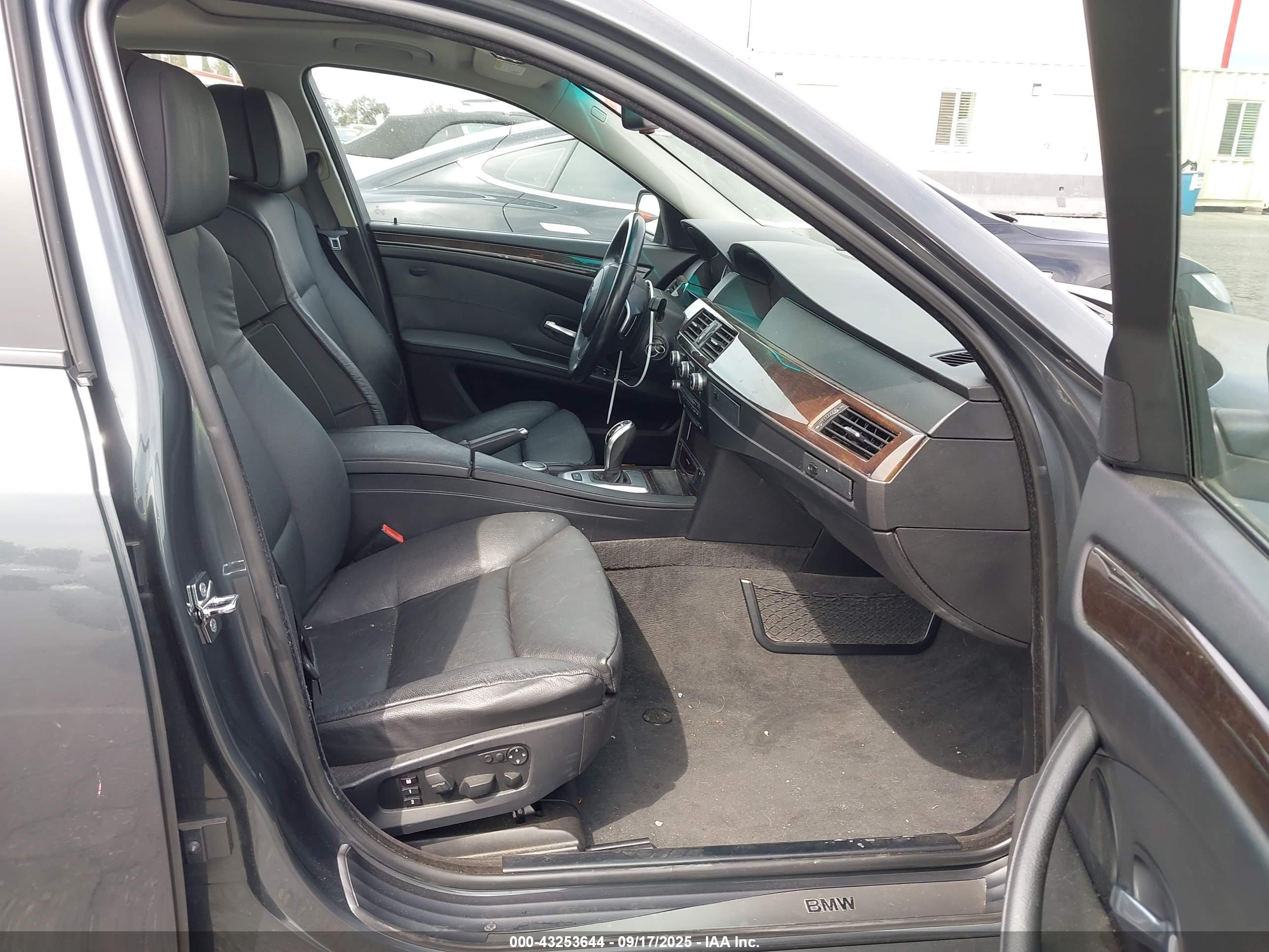 BMW 535I image 5