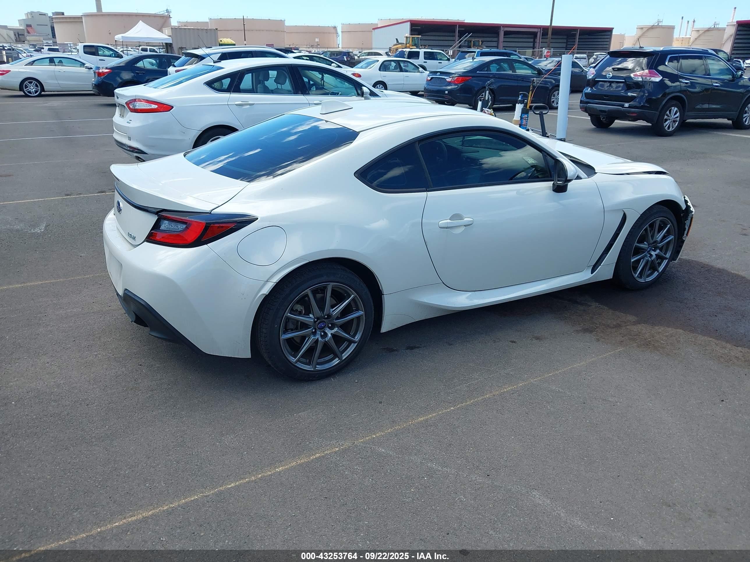 SUBARU BRZ image 4