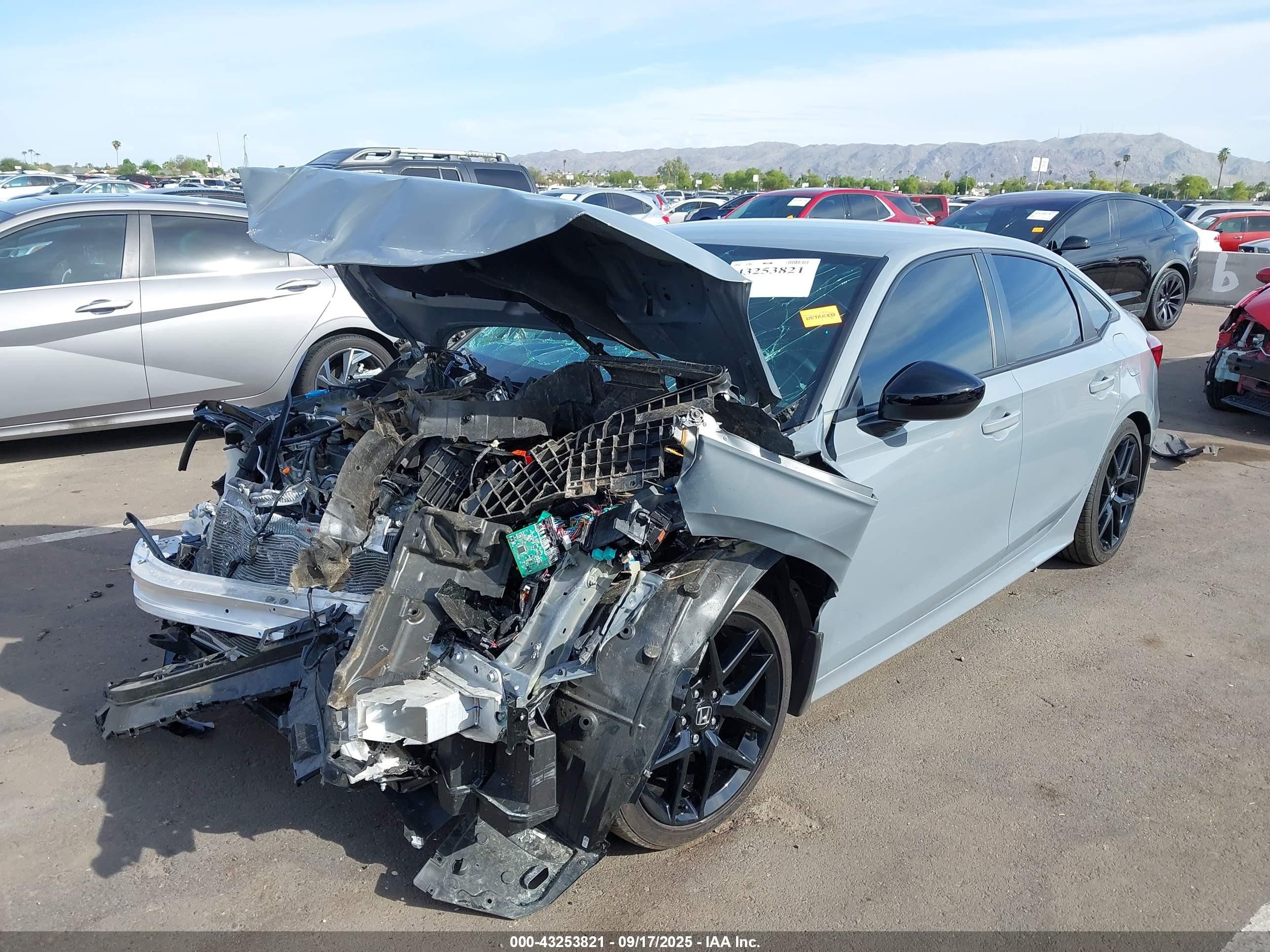 HONDA CIVIC image 2