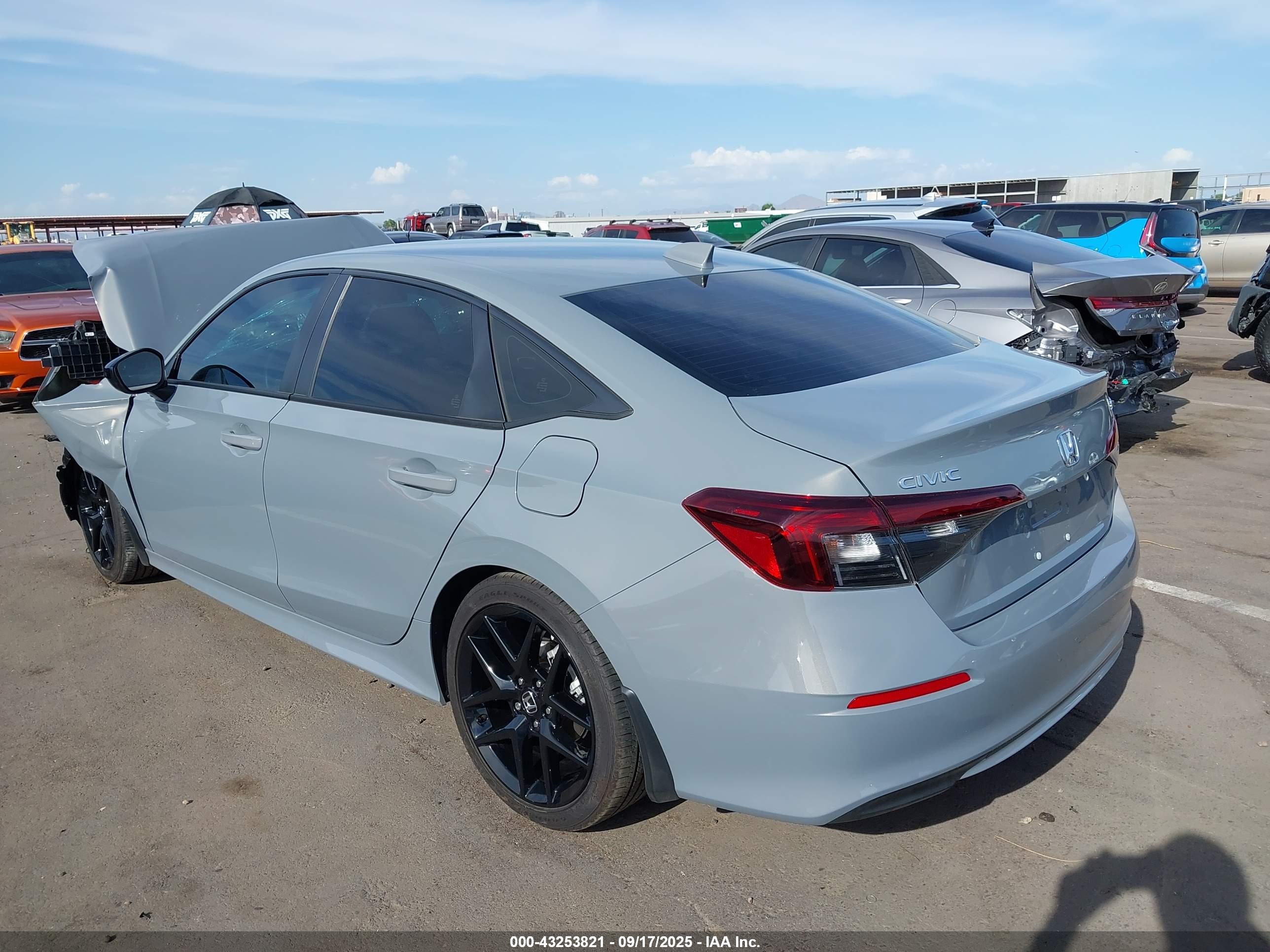 HONDA CIVIC image 3