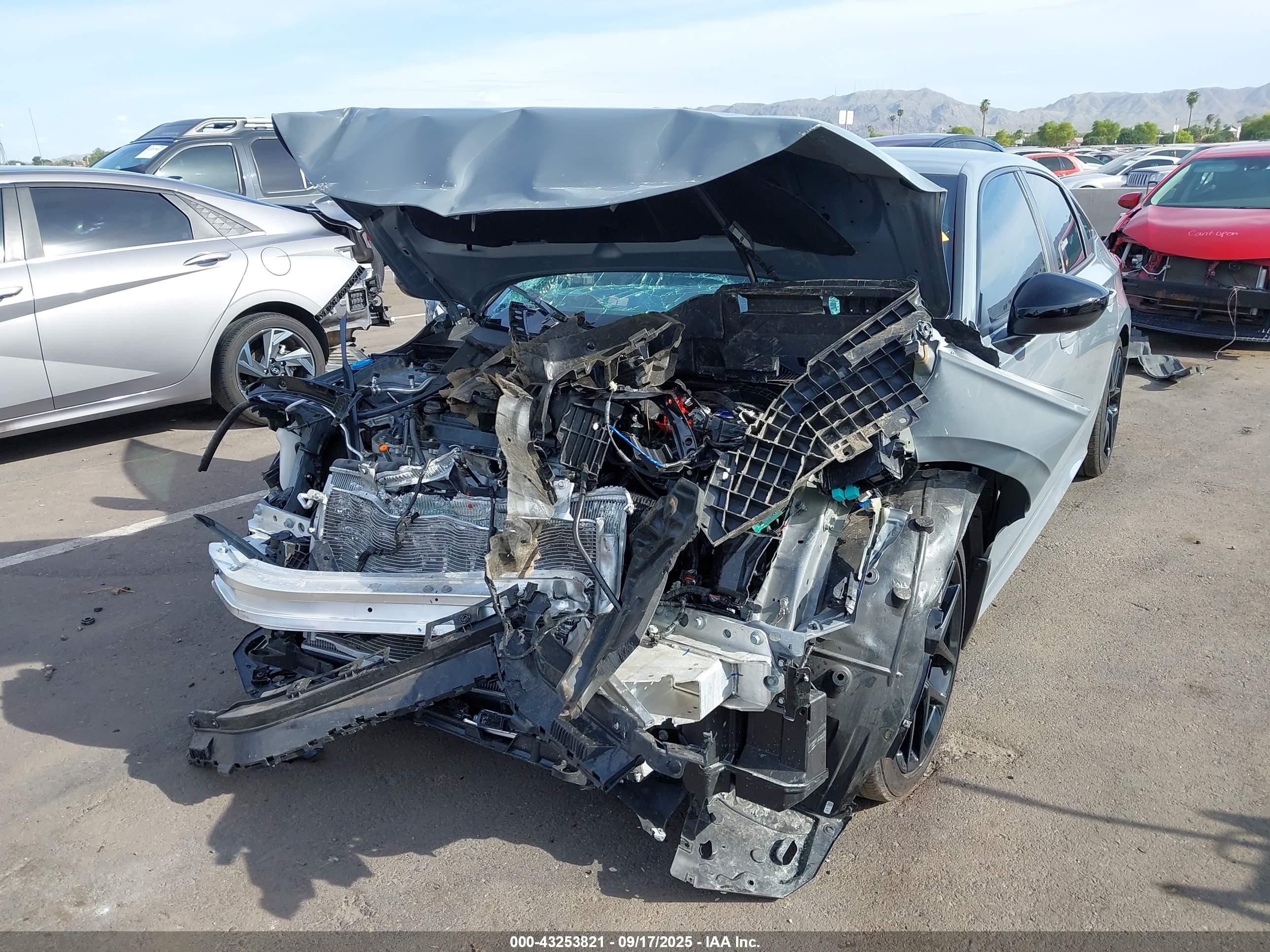 HONDA CIVIC image 6