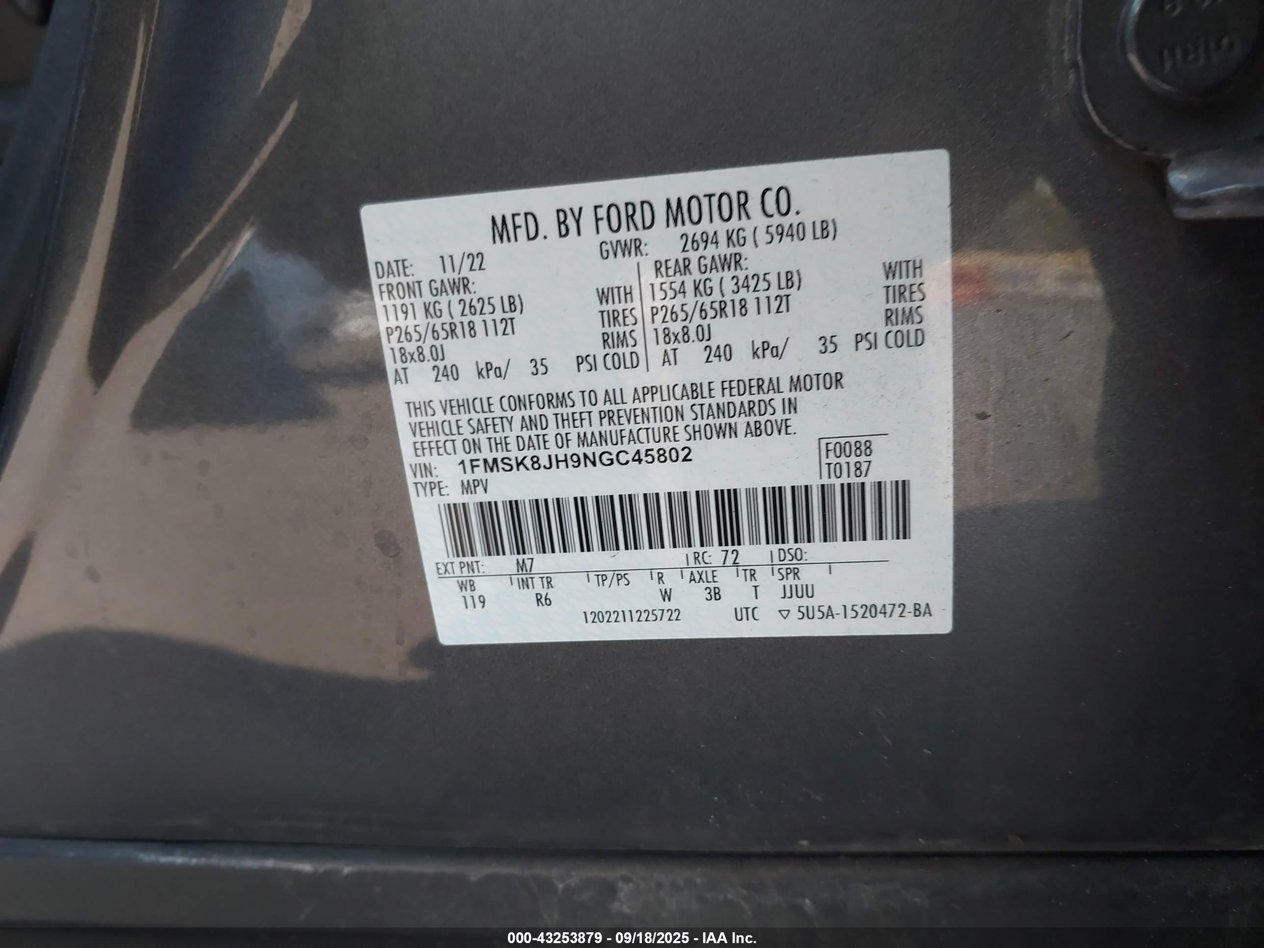 FORD EXPLORER image 9