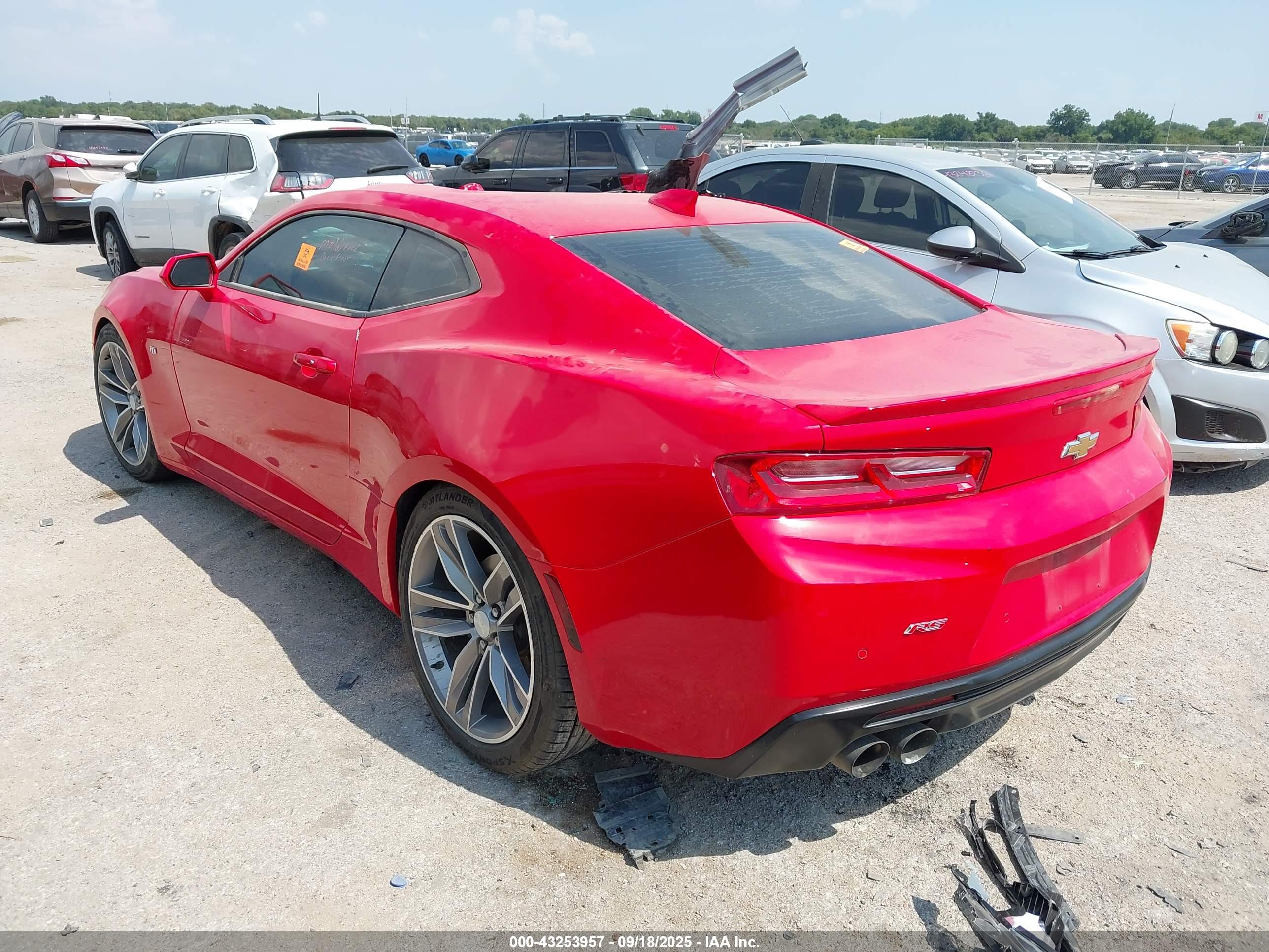 CHEVROLET CAMARO image 3