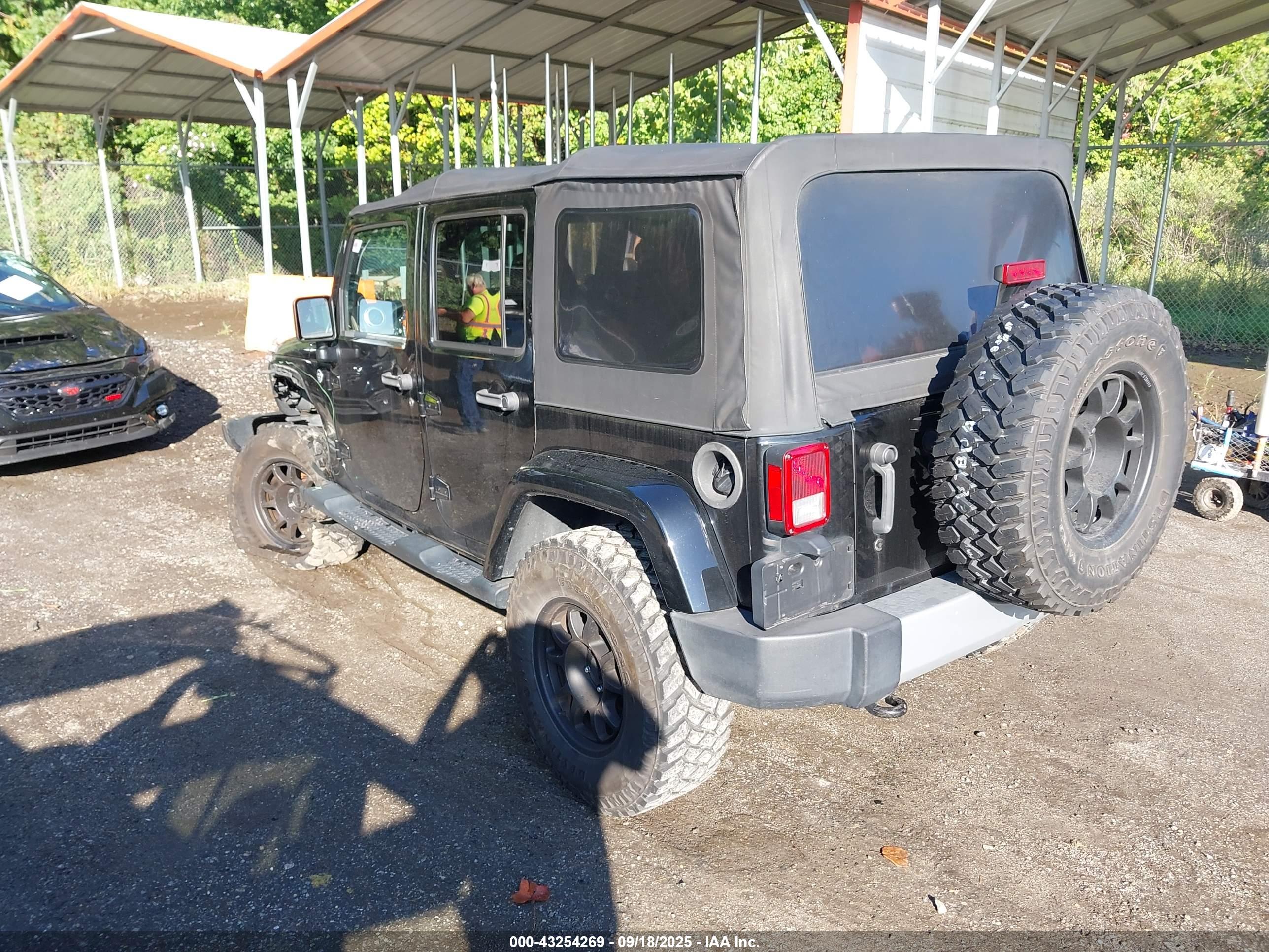 JEEP WRANGLER image 3