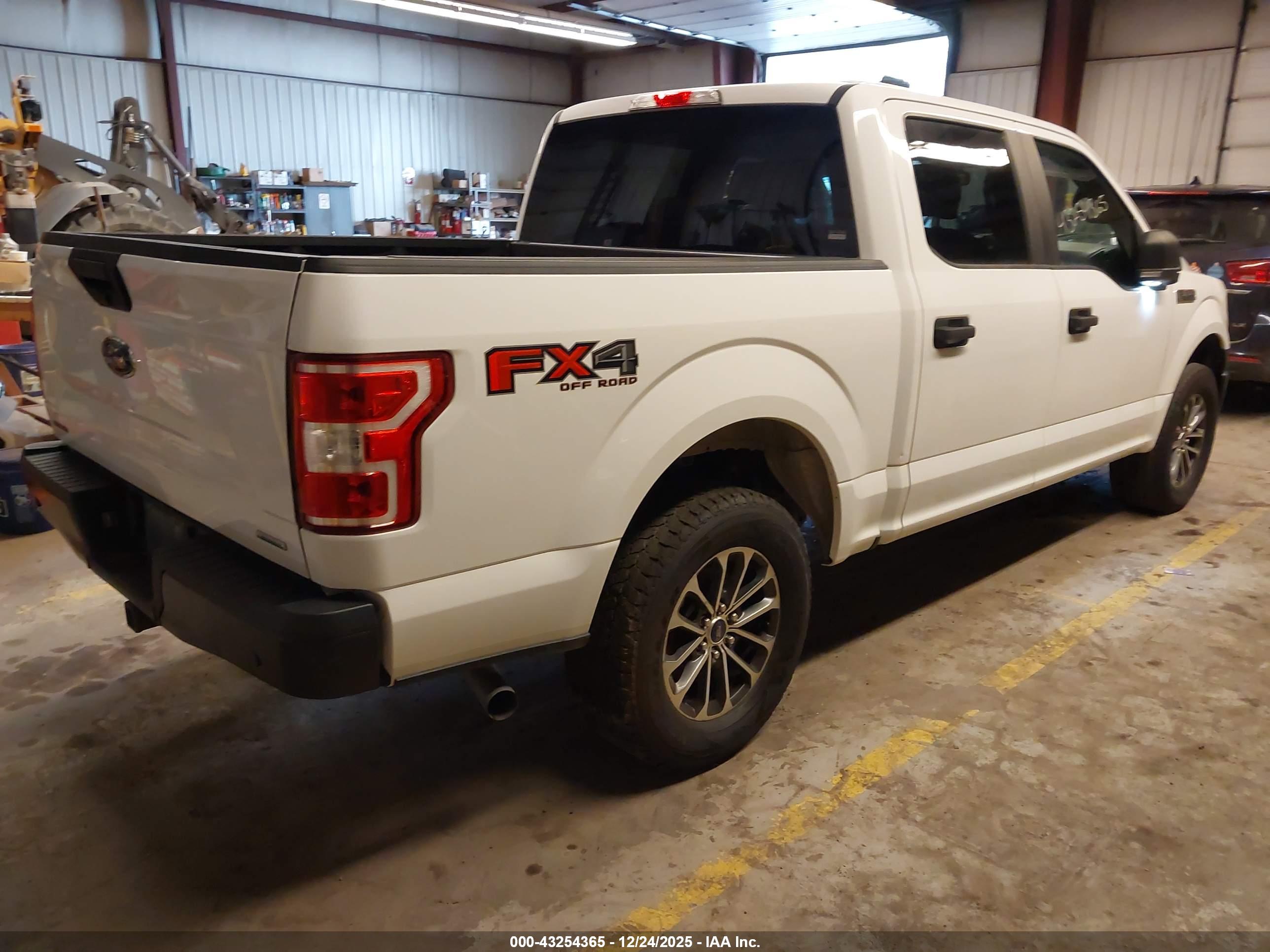 FORD F-150 image 4