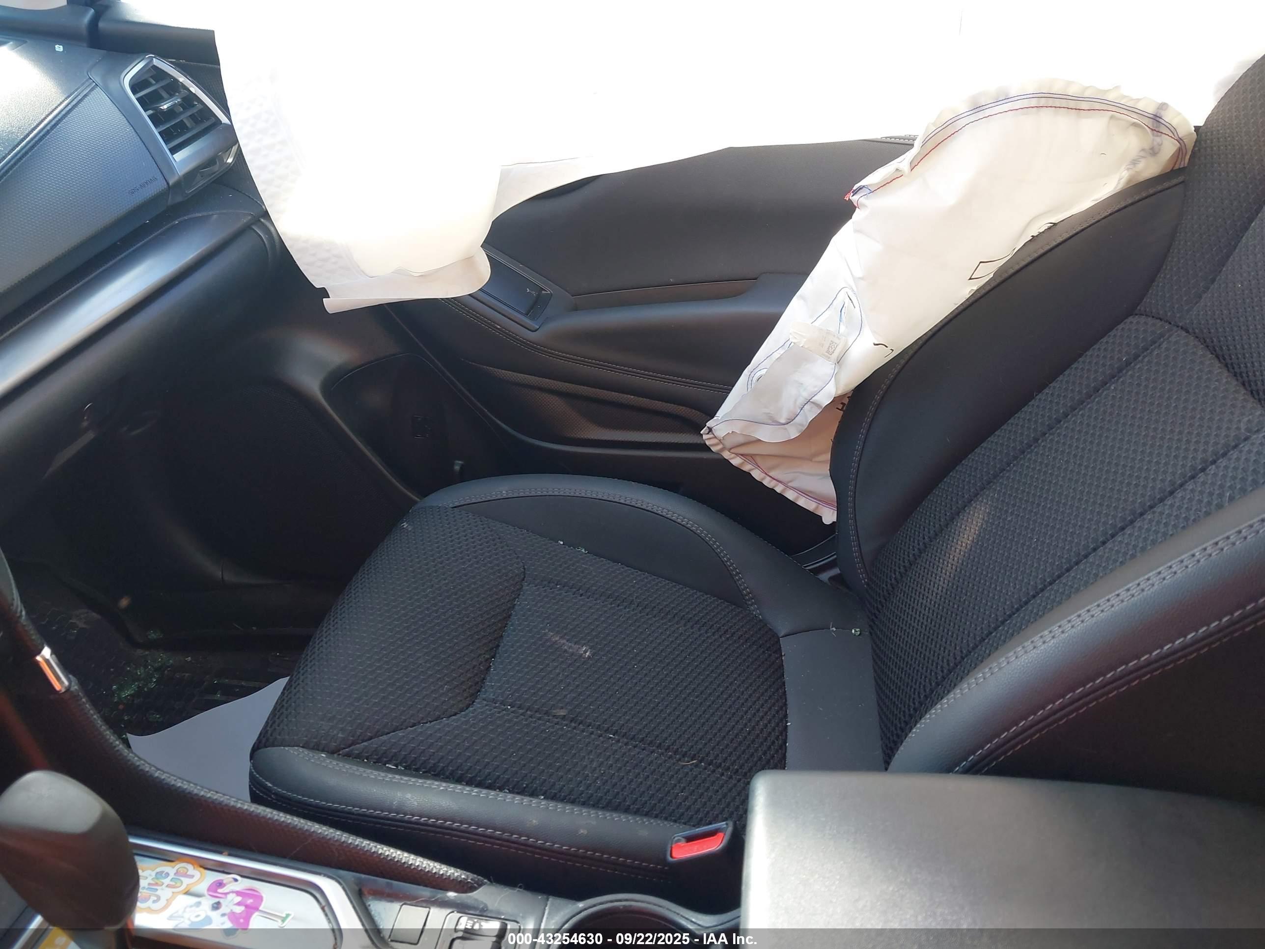 SUBARU FORESTER image 5