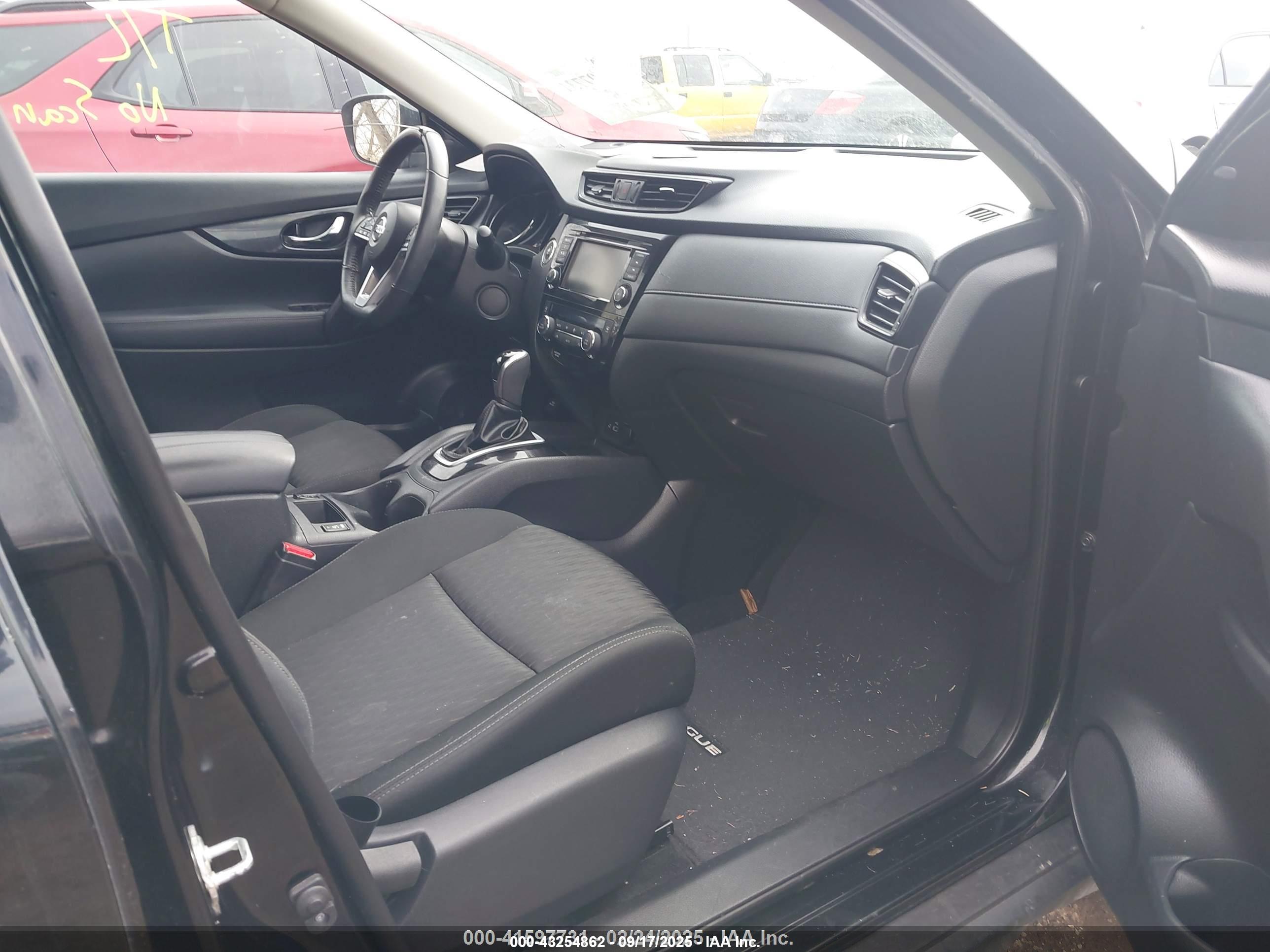 NISSAN ROGUE image 5
