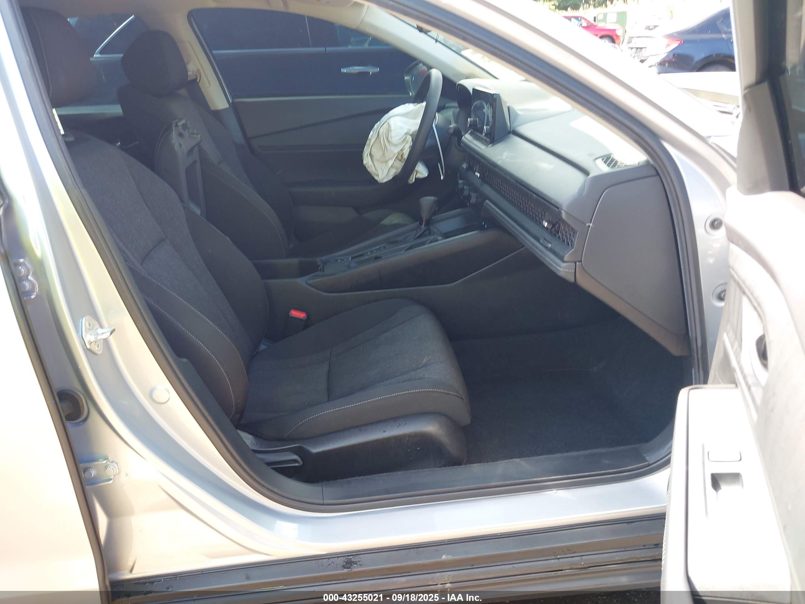 HONDA ACCORD image 5