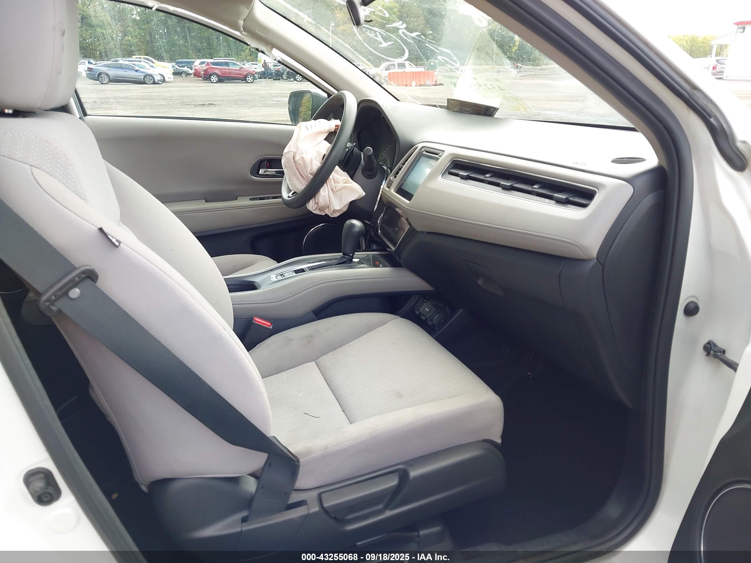 HONDA HR-V image 5