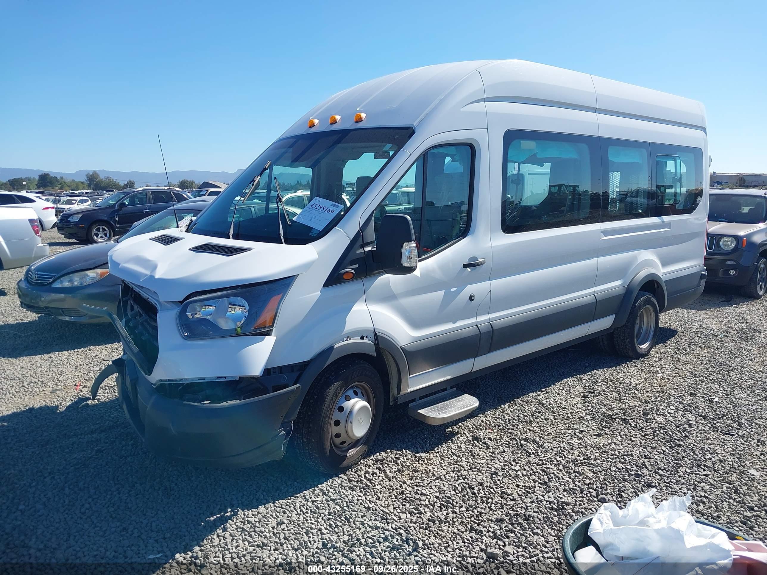FORD TRANSIT-350 image 2