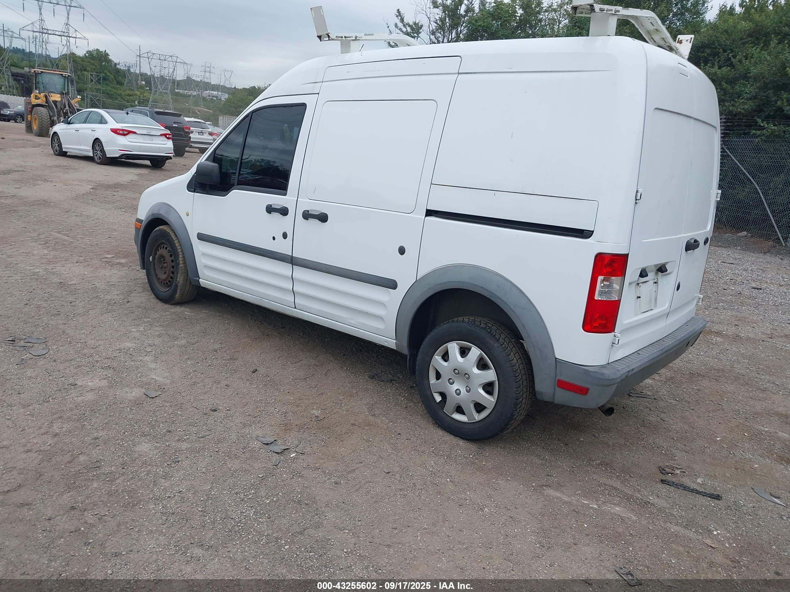 FORD TRANSIT image 3