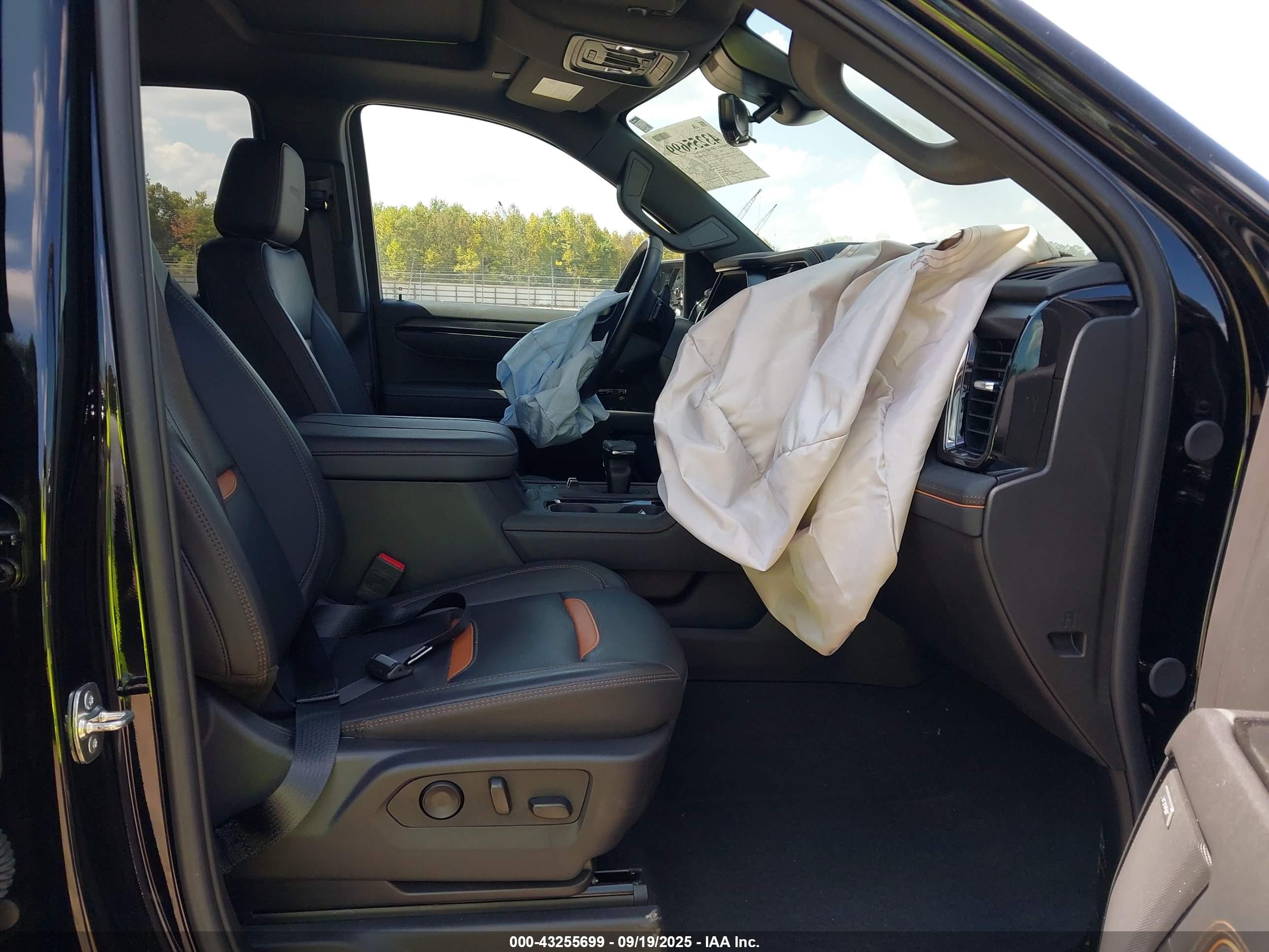 GMC SIERRA image 5