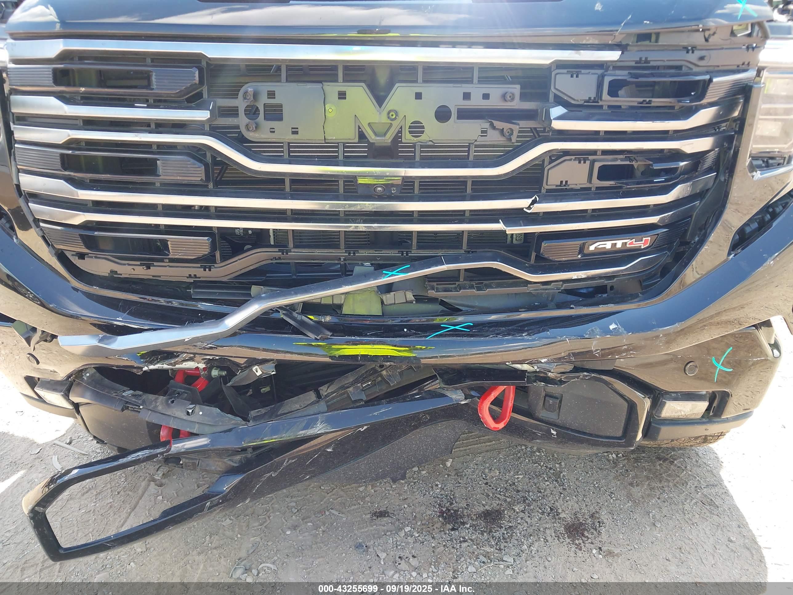 GMC SIERRA image 6