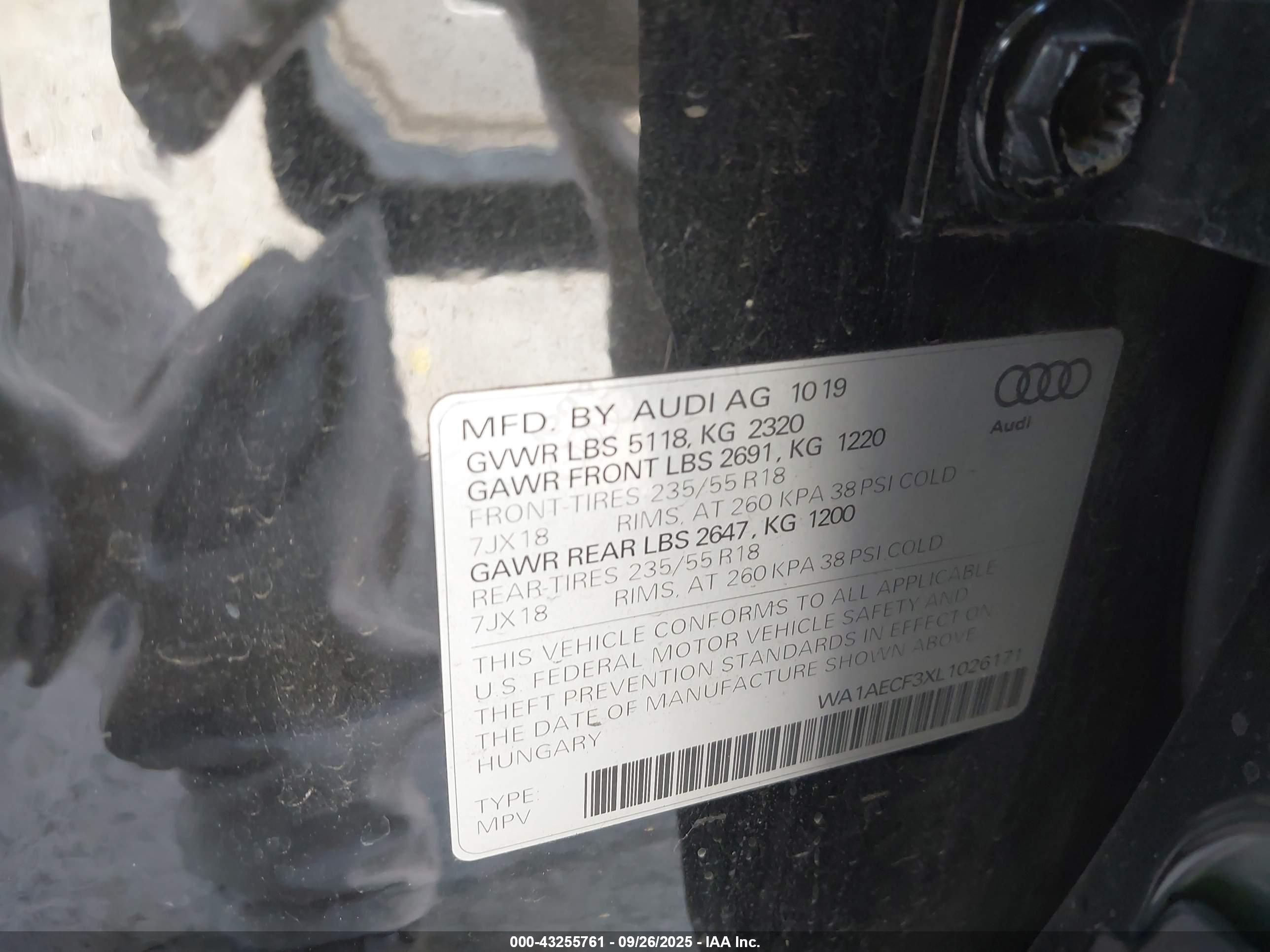 AUDI Q3 image 11