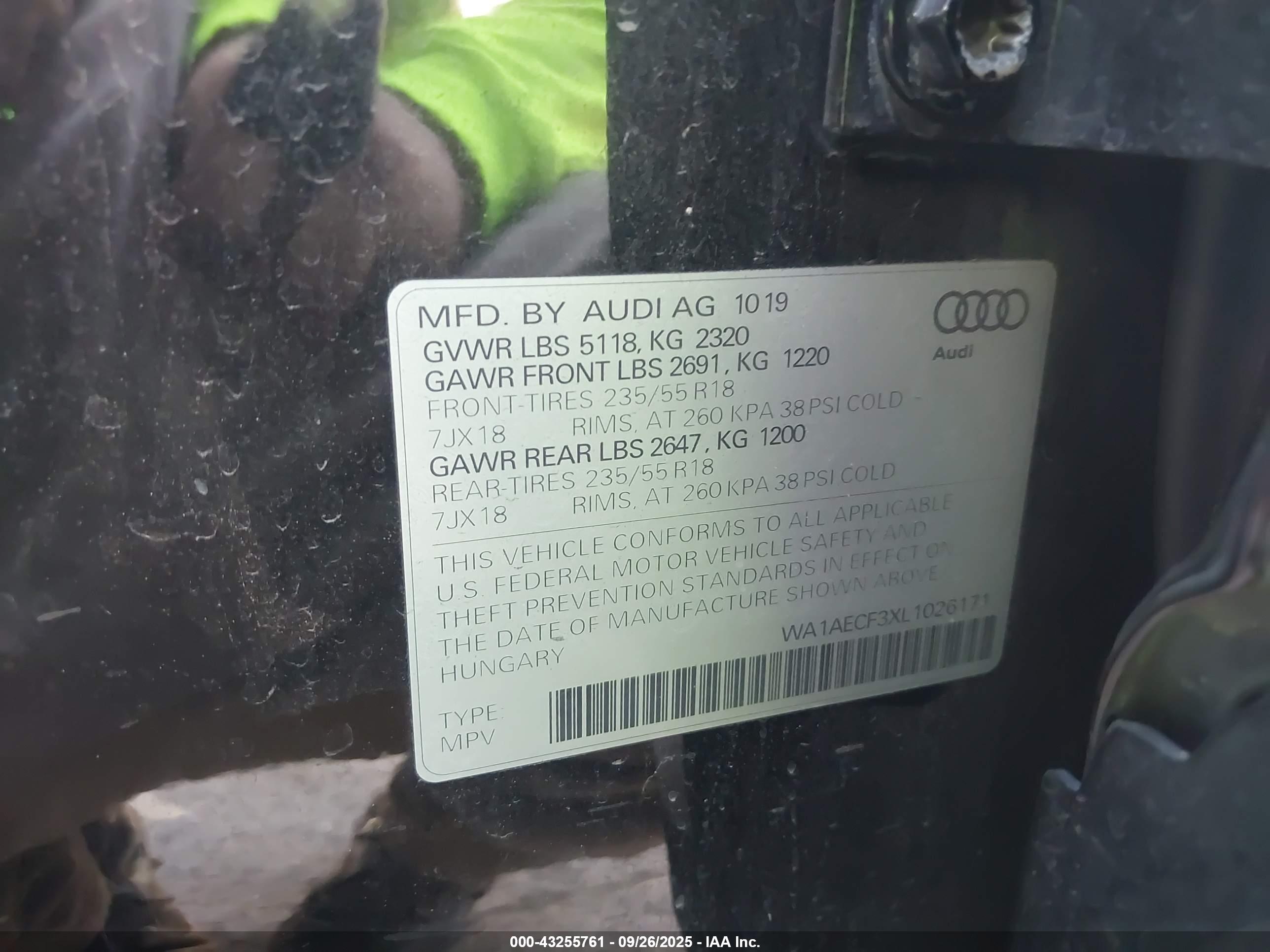 AUDI Q3 image 9