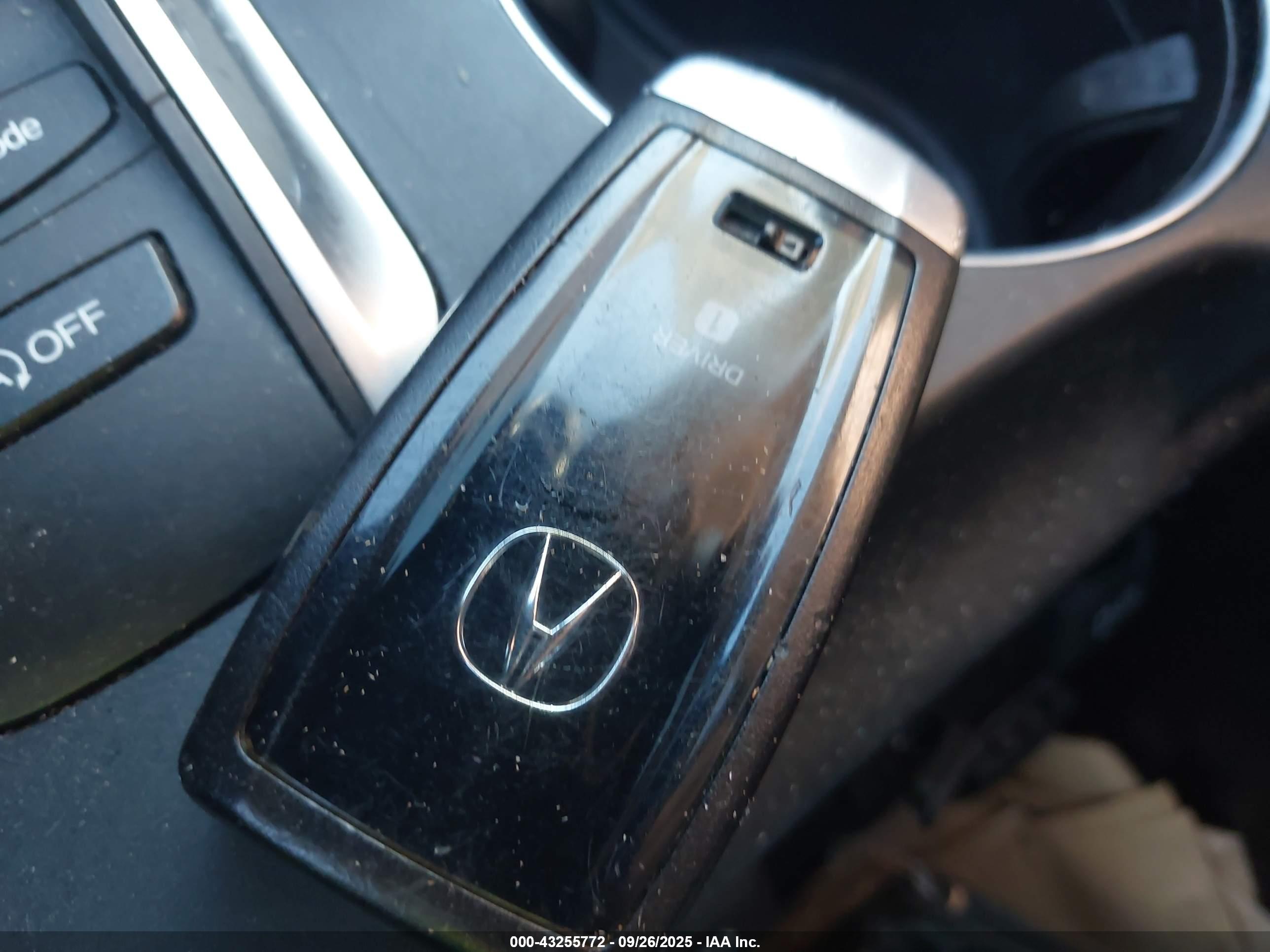 ACURA MDX image 11