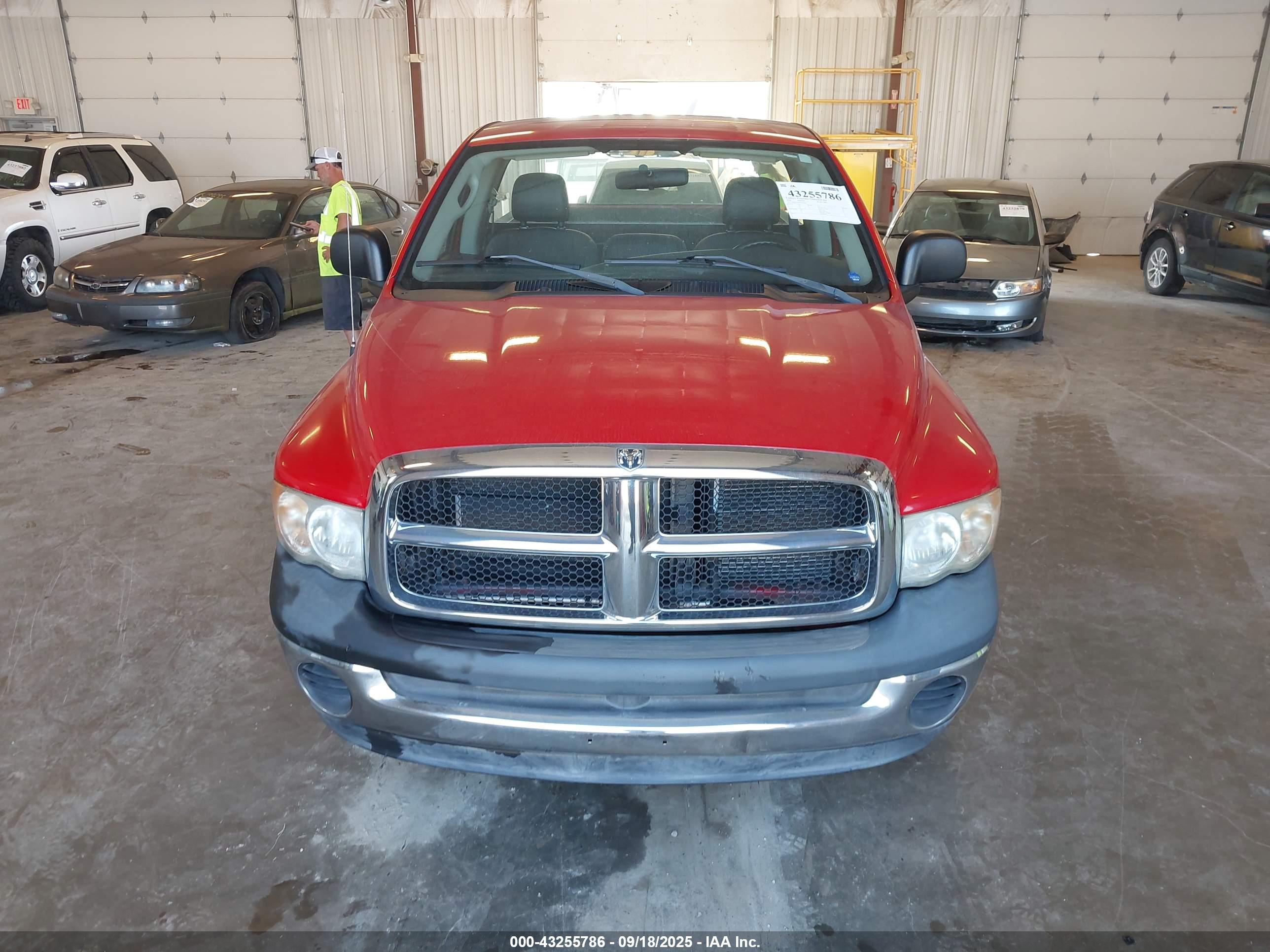 DODGE RAM image 6