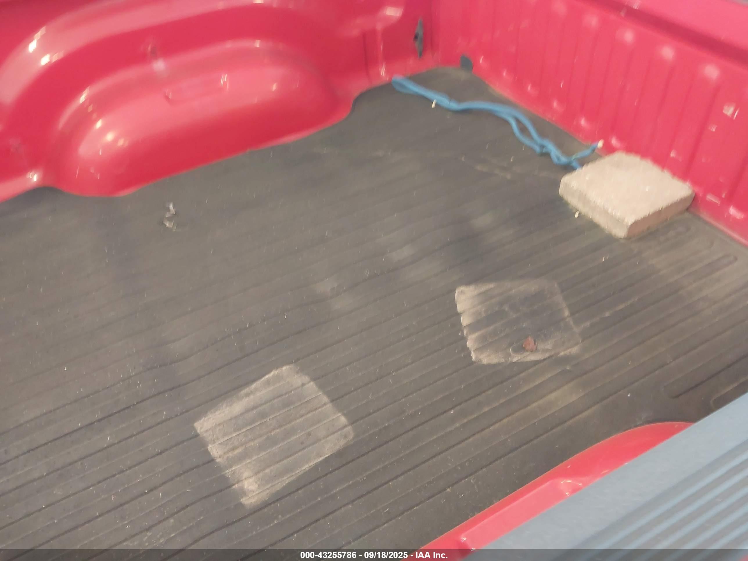 DODGE RAM image 8