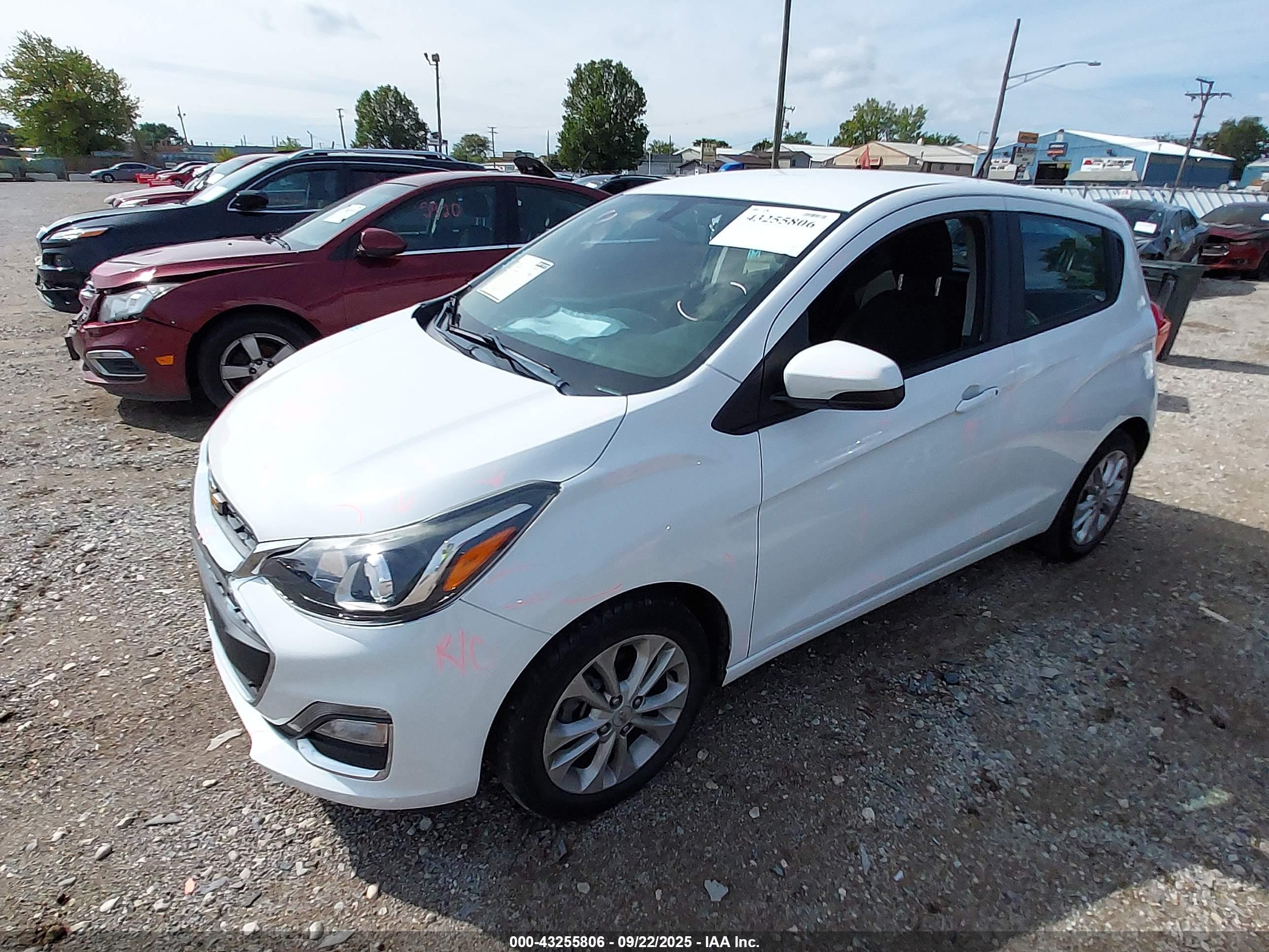 CHEVROLET SPARK image 2