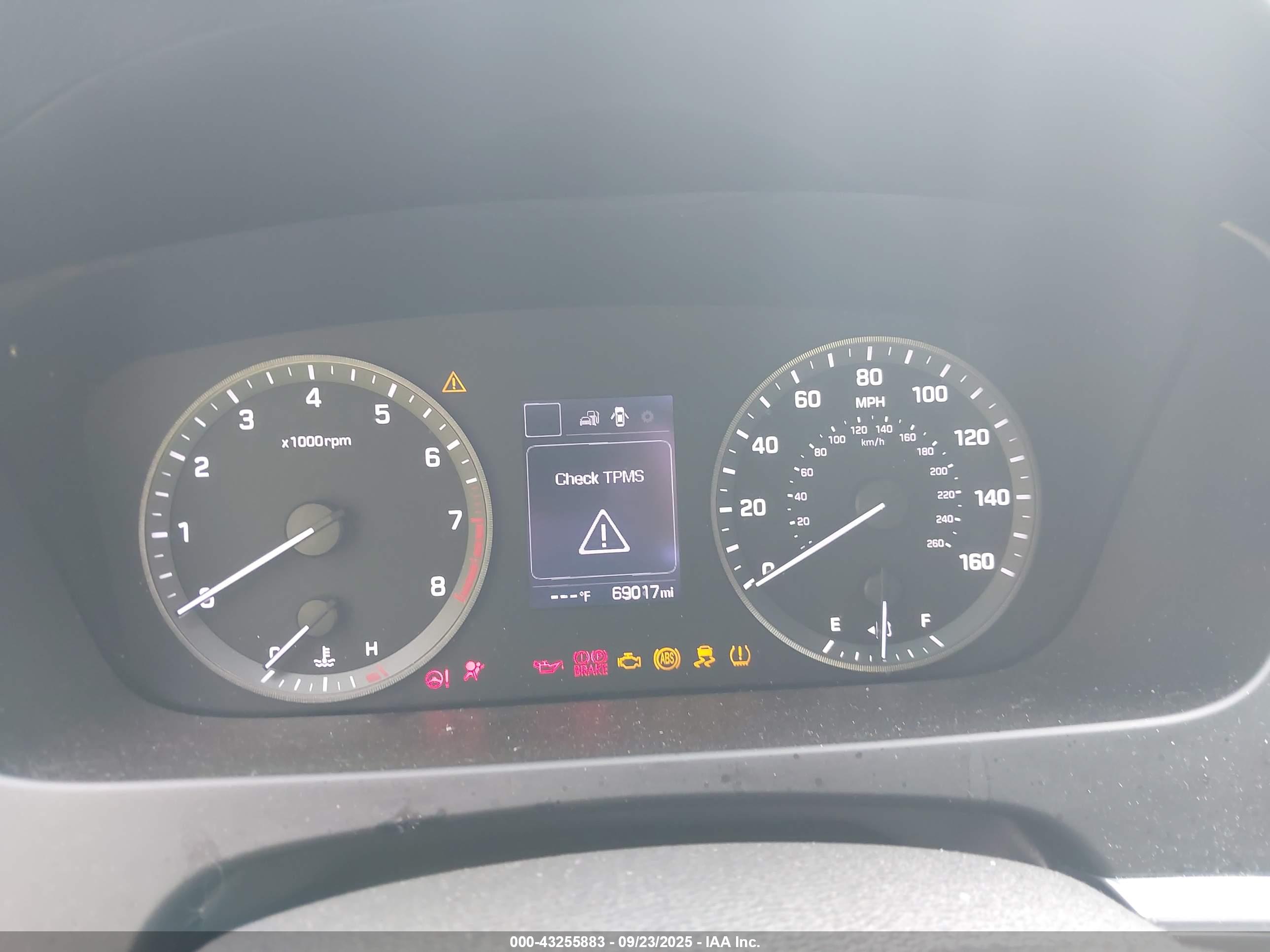 HYUNDAI SONATA image 7