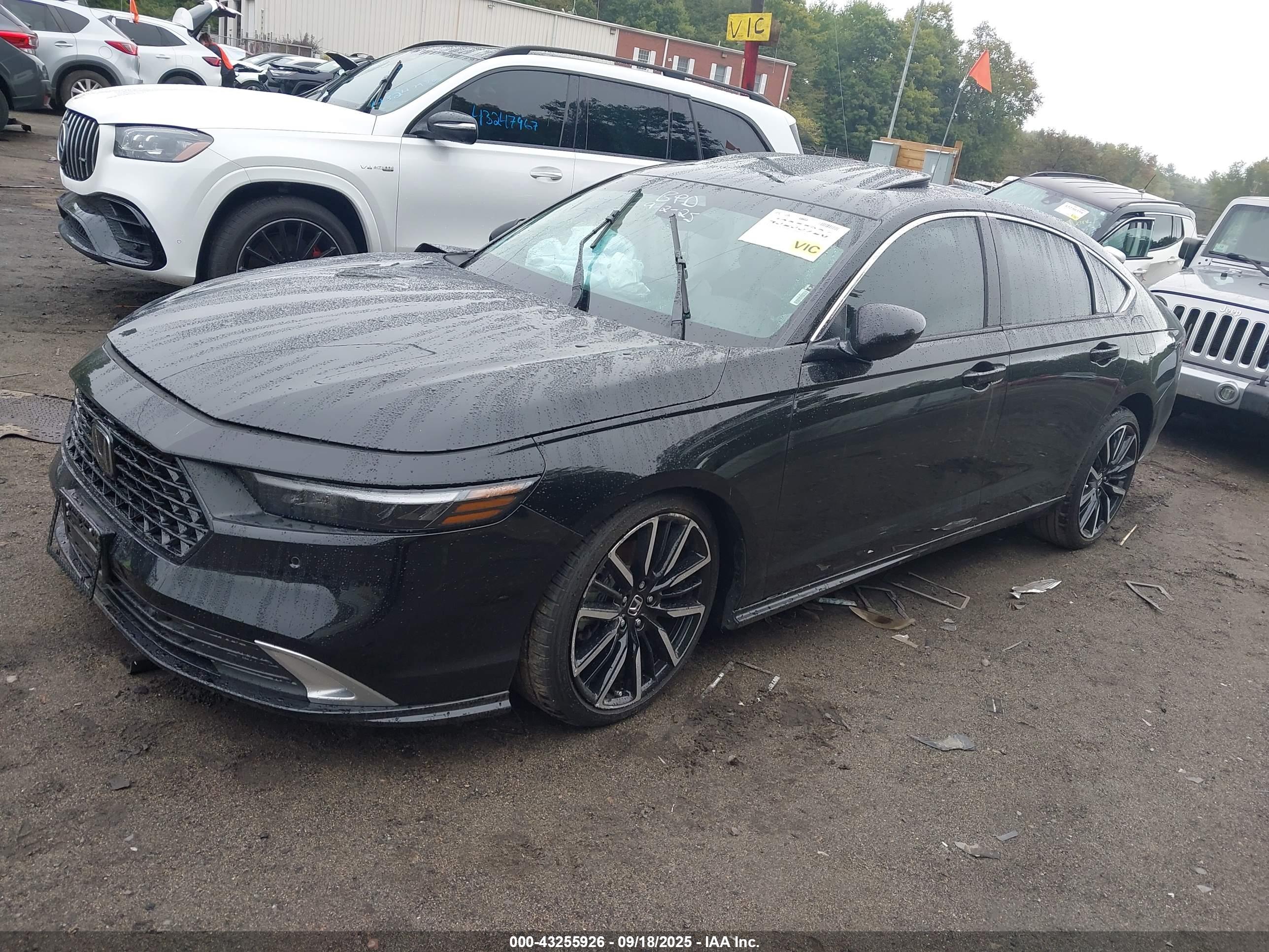 HONDA ACCORD image 2