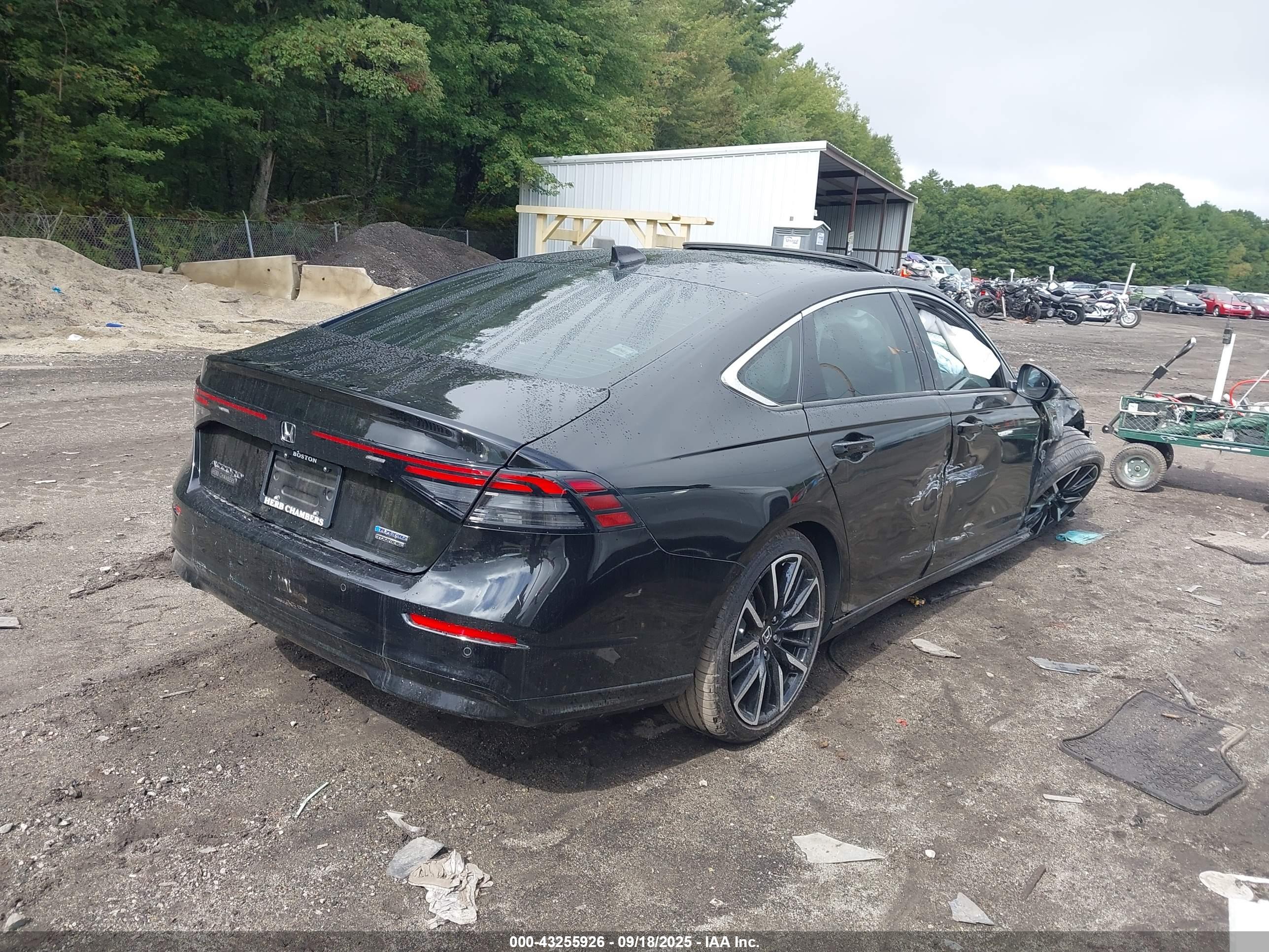 HONDA ACCORD image 4