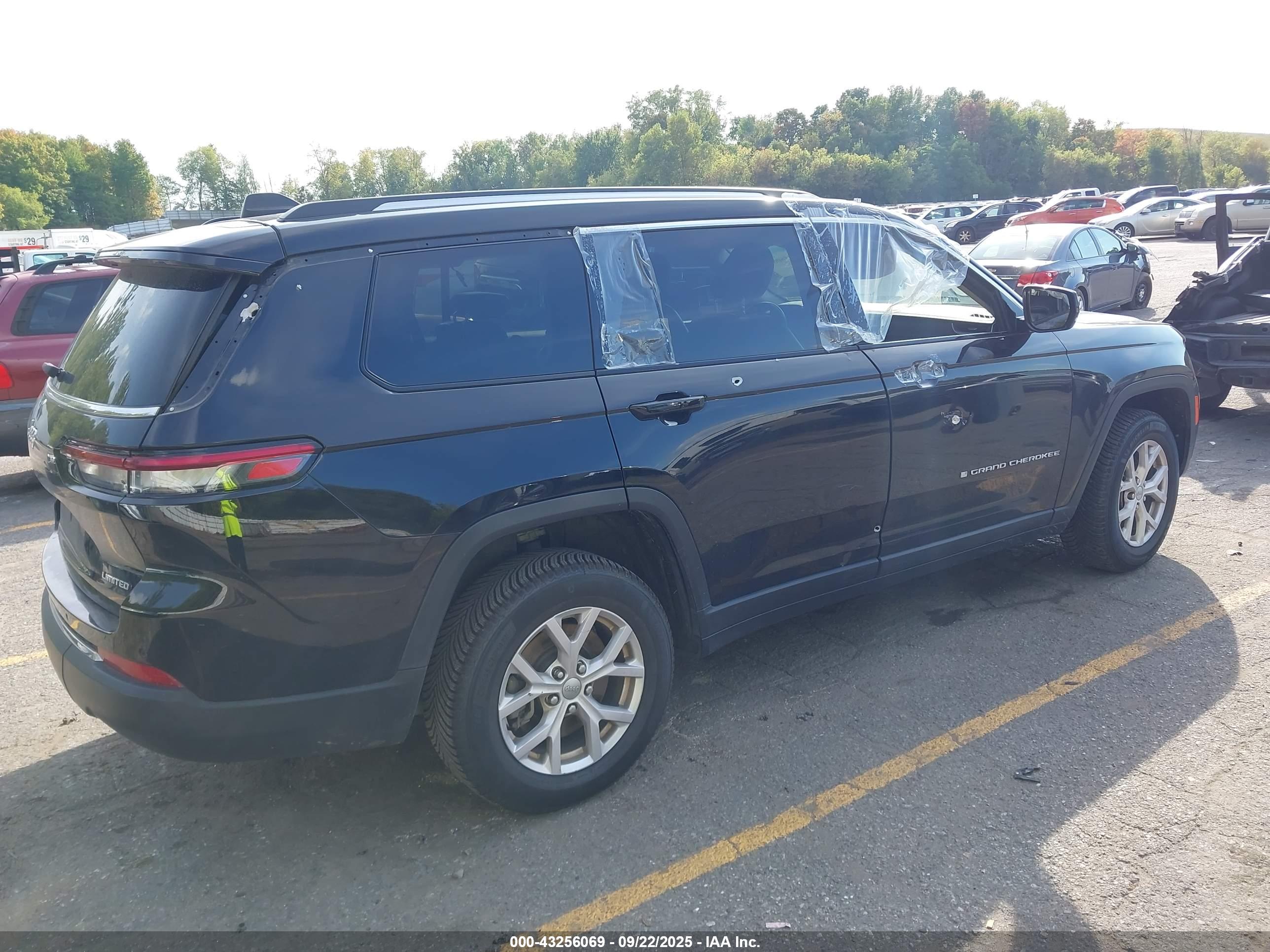 JEEP GRAND image 4