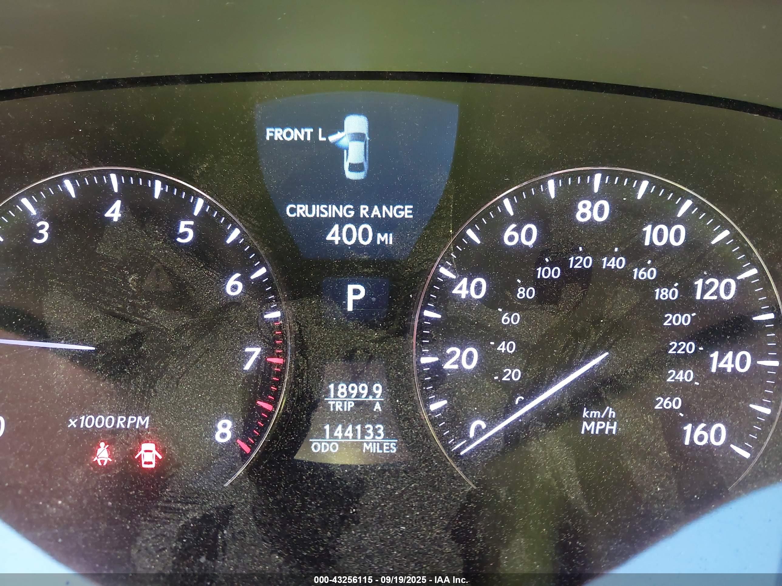 LEXUS LS image 7