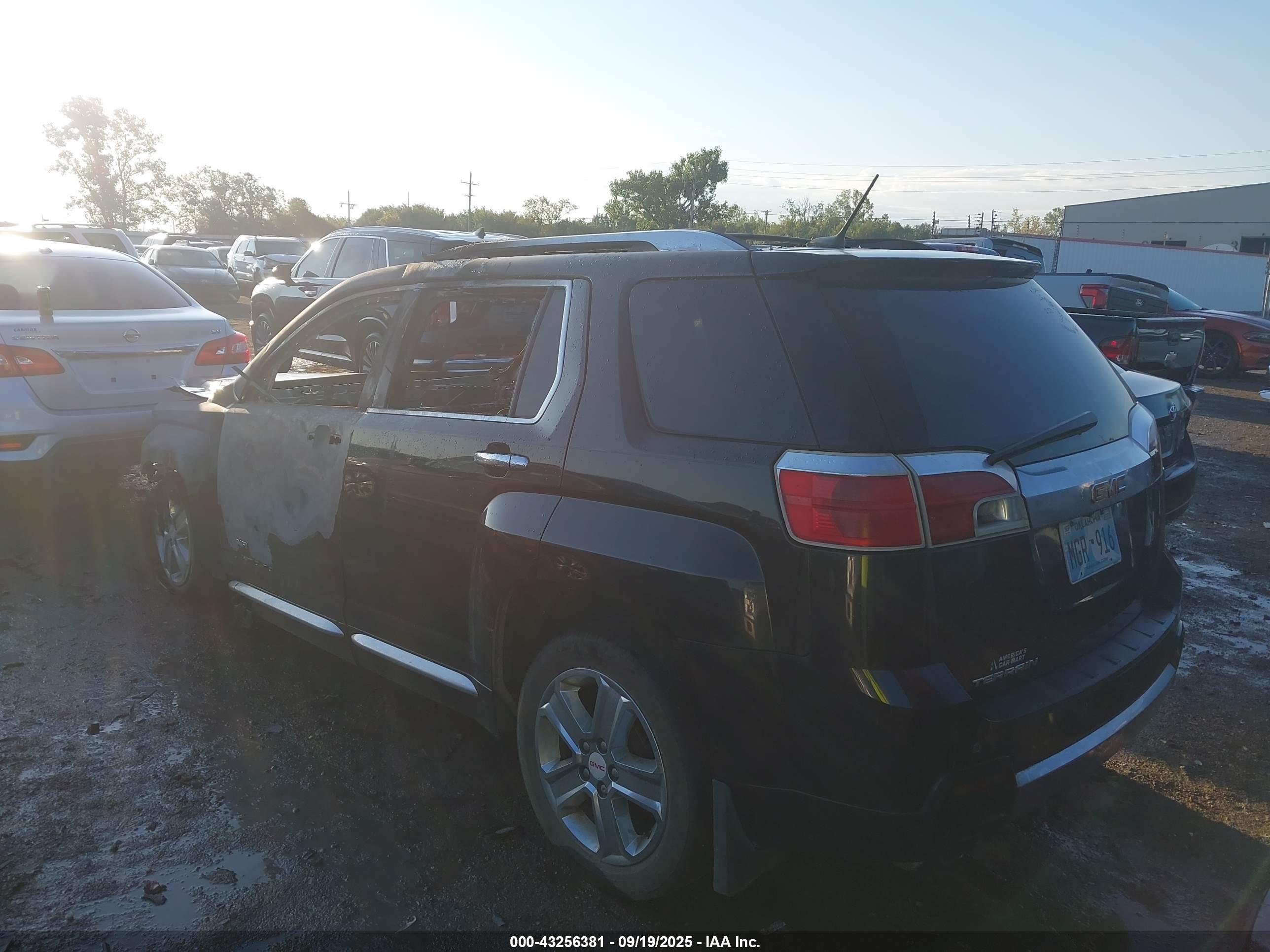 GMC TERRAIN image 3