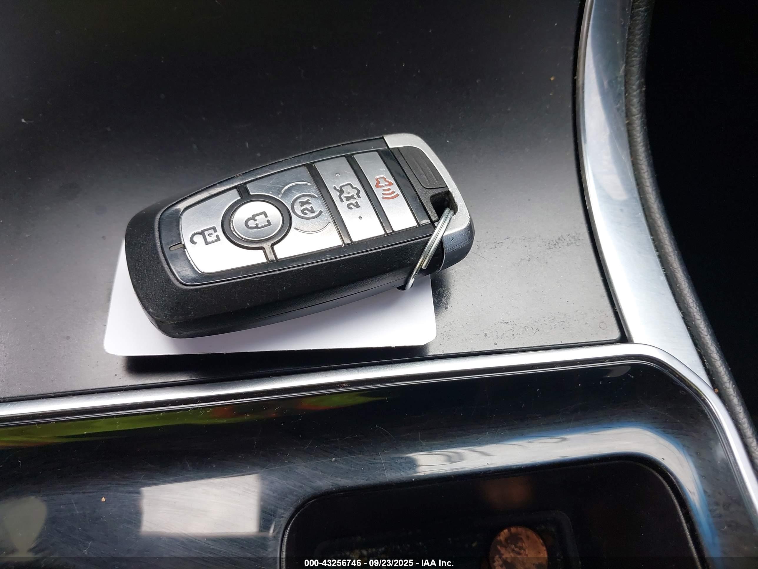 FORD EDGE image 11