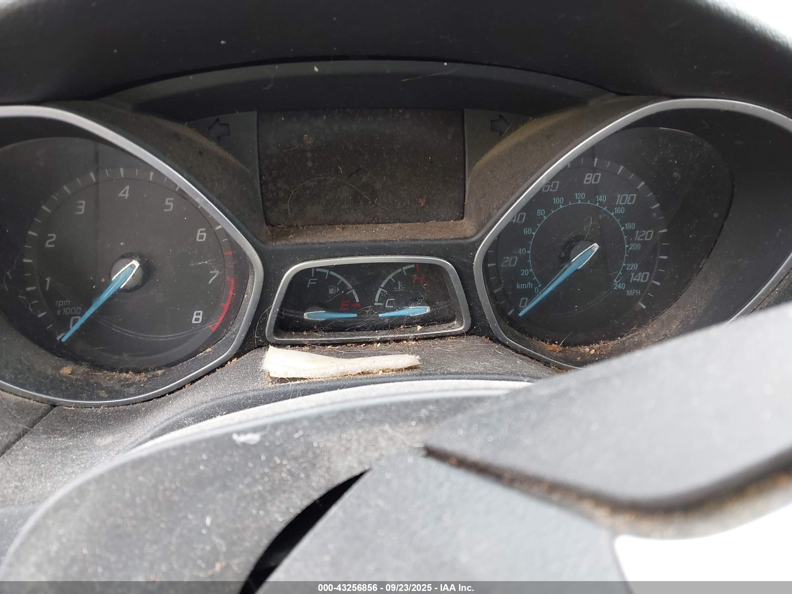 FORD FOCUS image 7