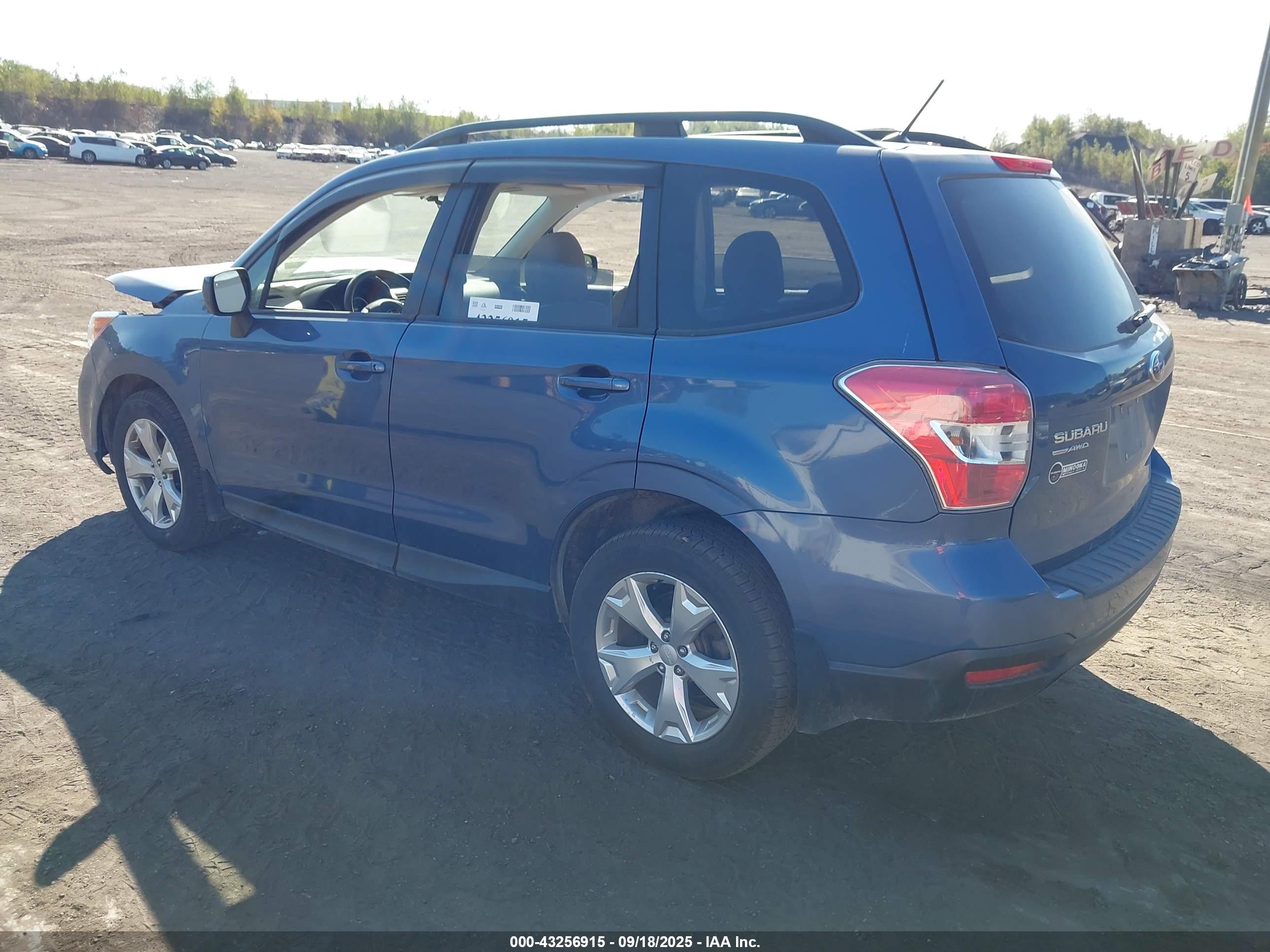 SUBARU FORESTER image 3