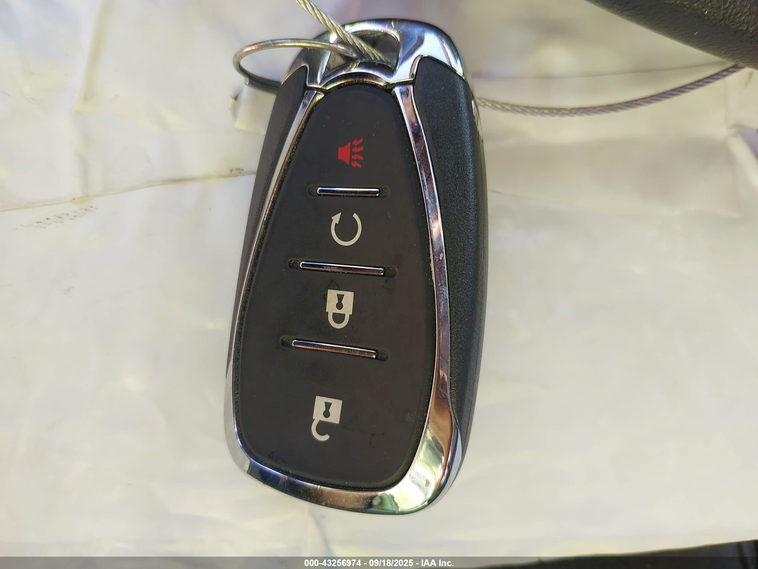 CHEVROLET EQUINOX image 11