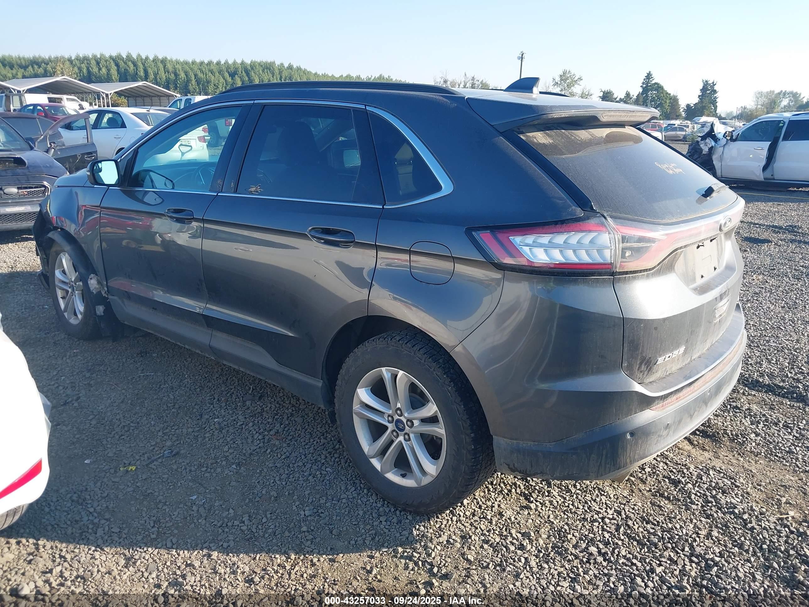FORD EDGE image 3