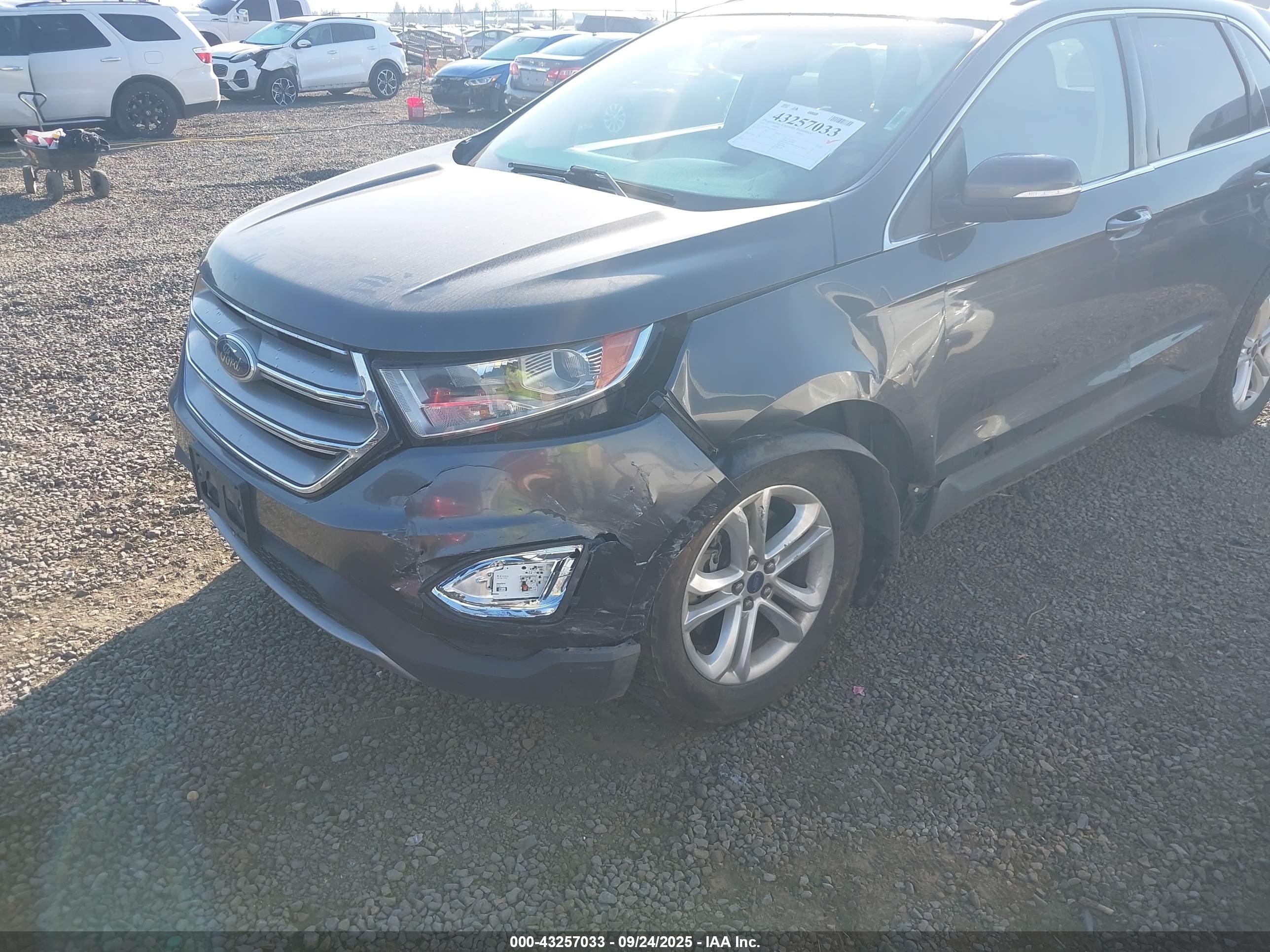 FORD EDGE image 6