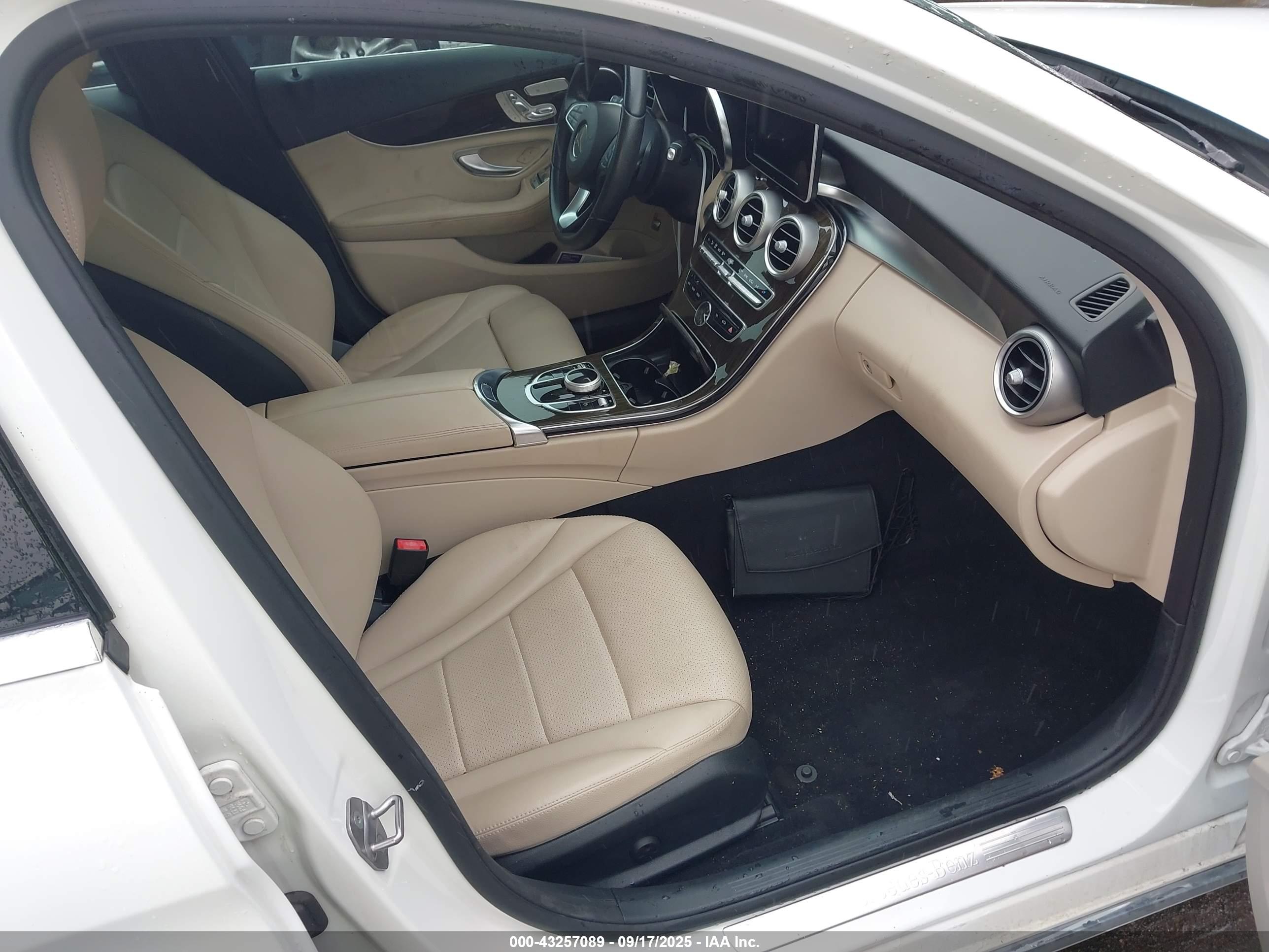 MERCEDES-BENZ C image 5