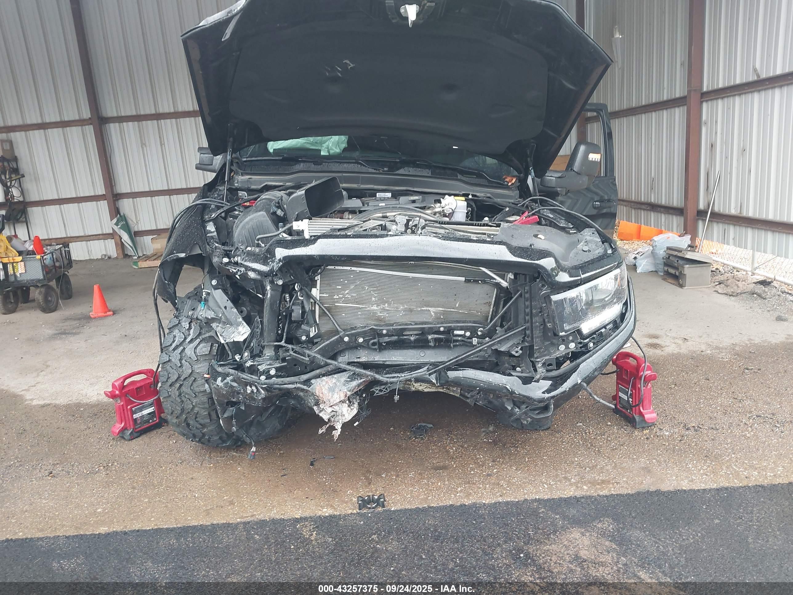 RAM 2500 image 6
