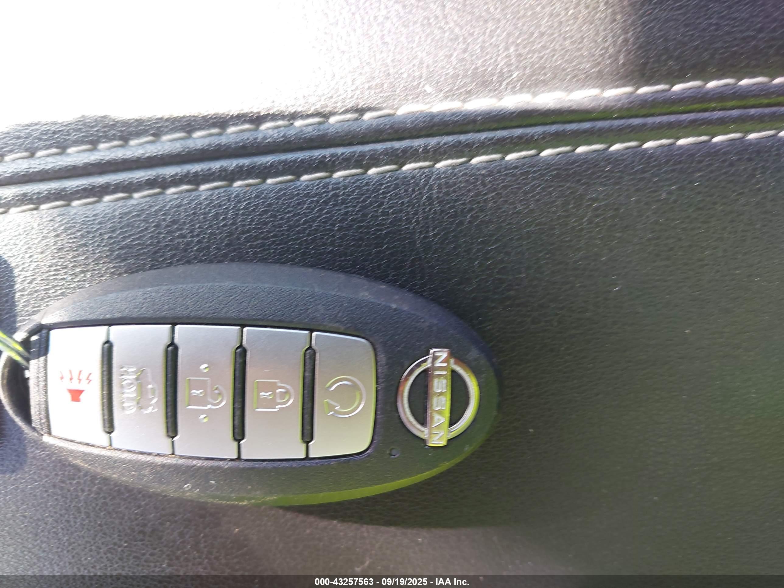 NISSAN ALTIMA image 11
