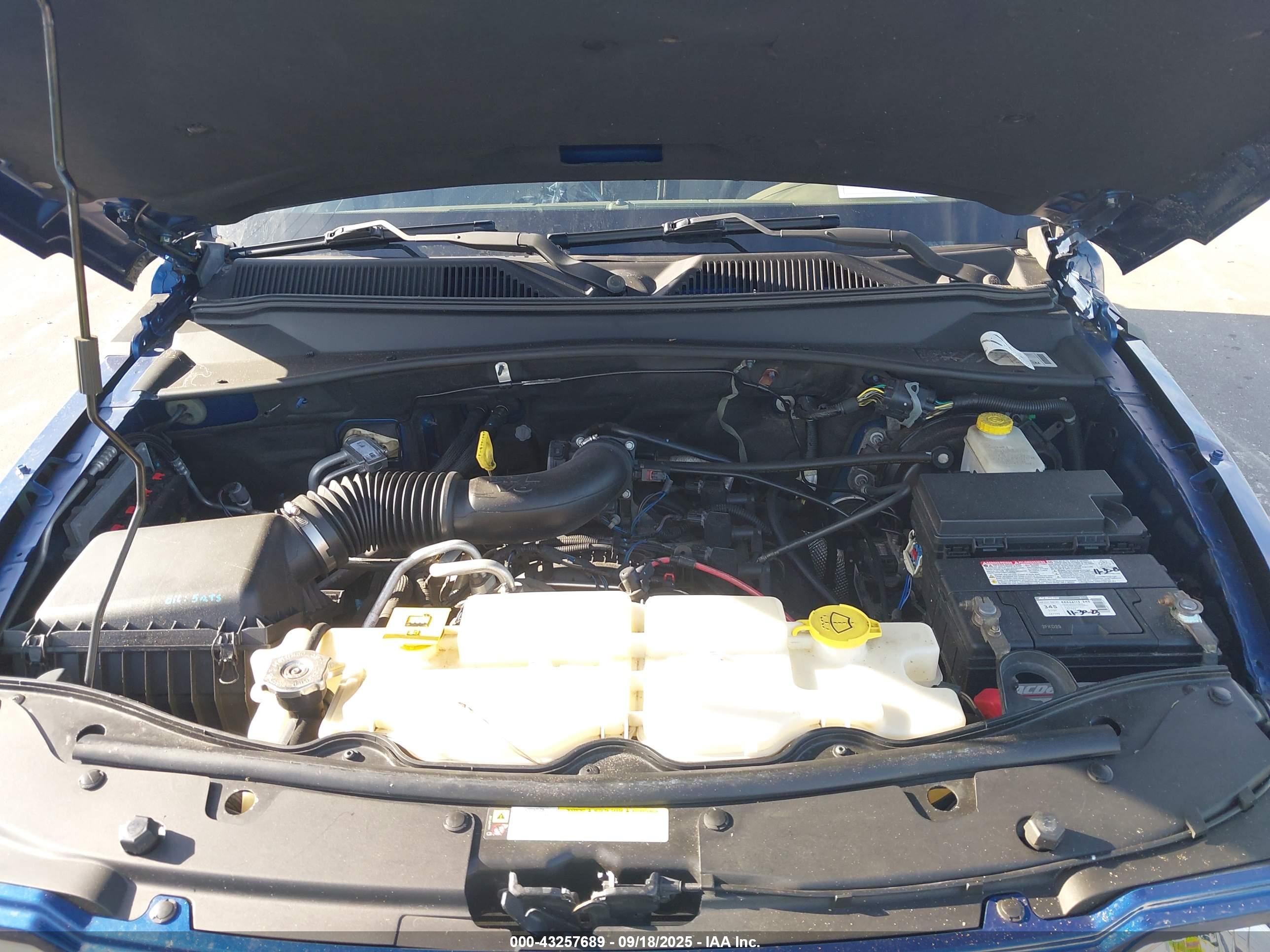 JEEP LIBERTY image 10