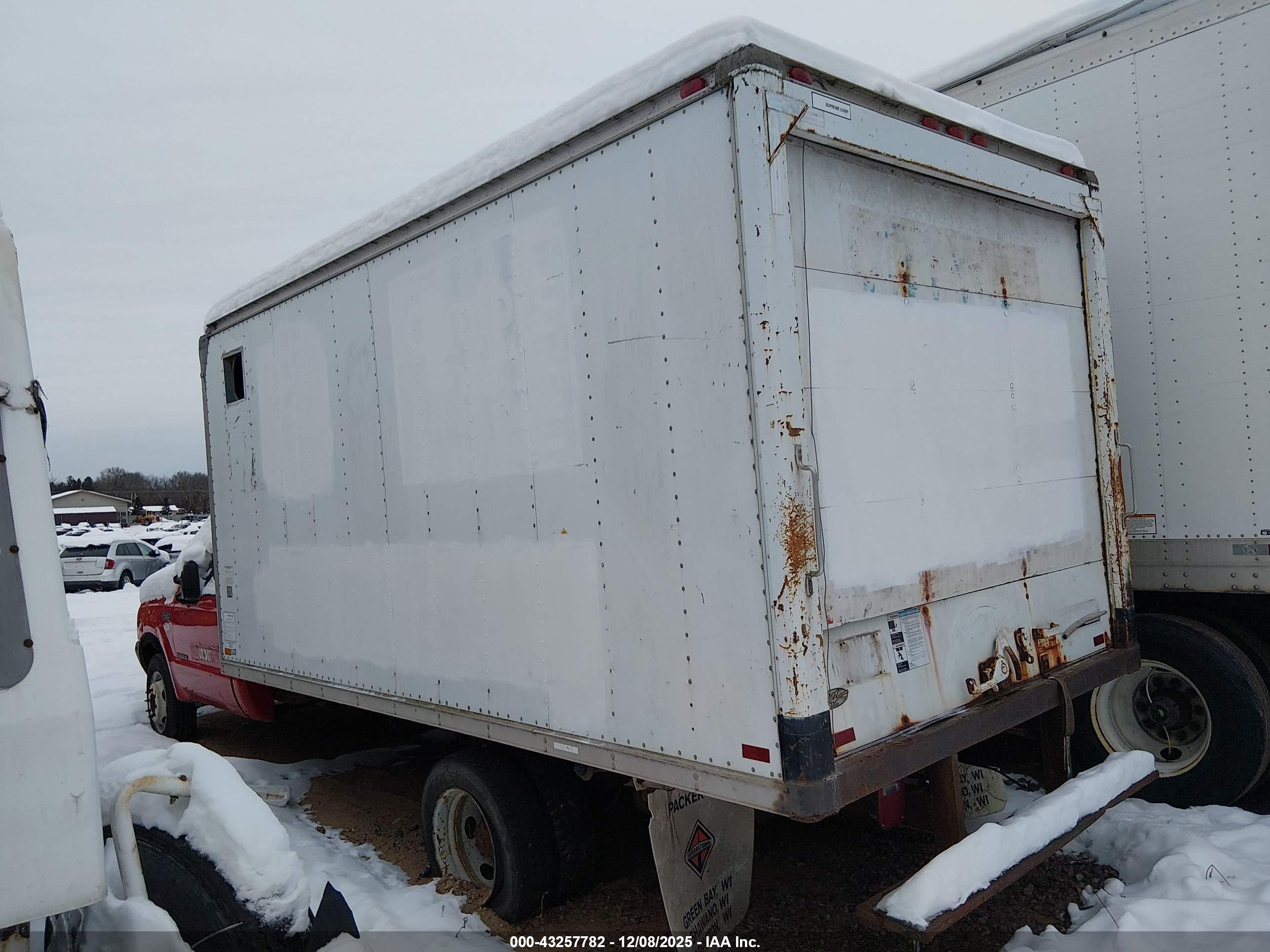 FORD F-450 image 3
