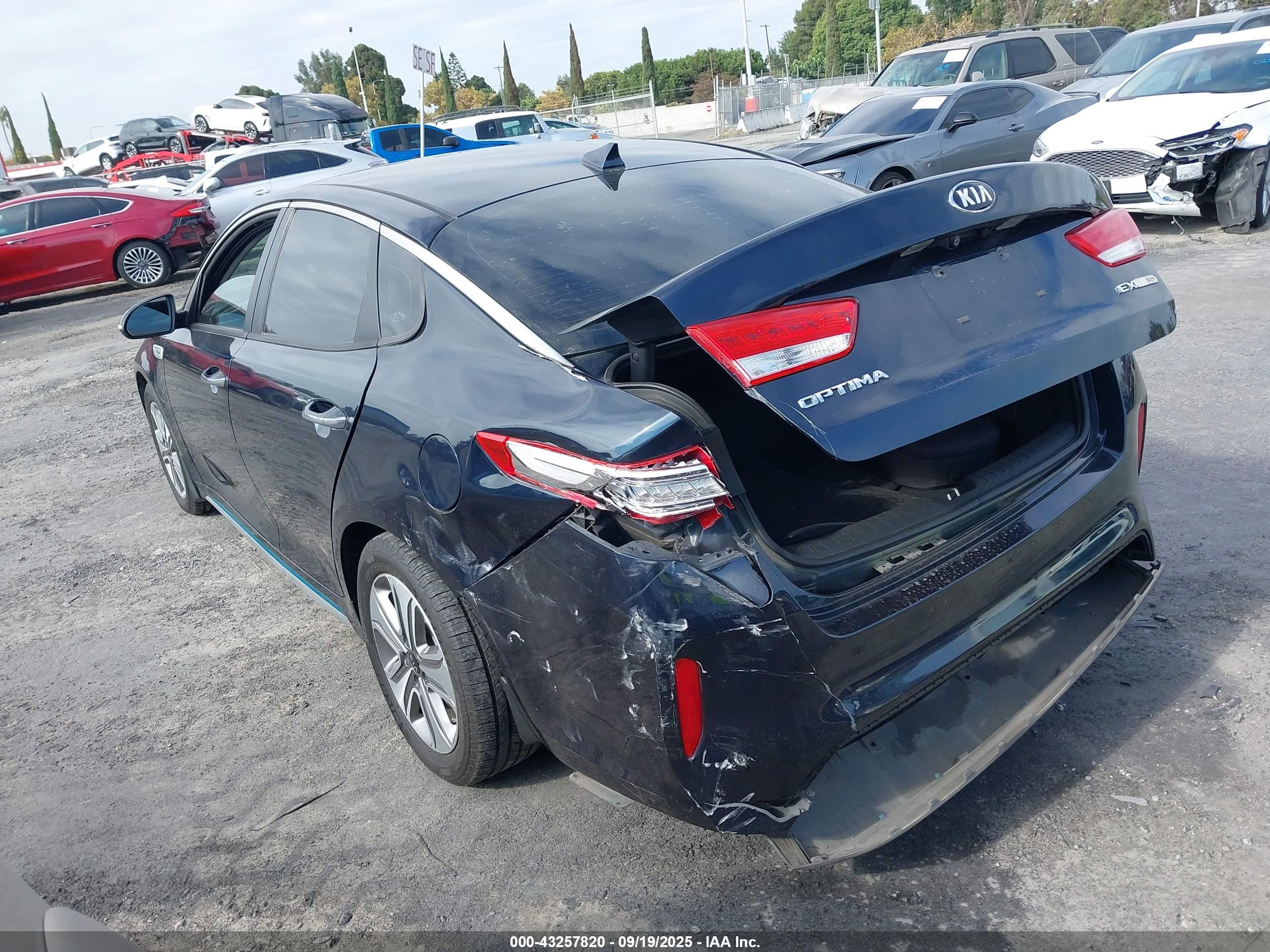 KIA OPTIMA image 3
