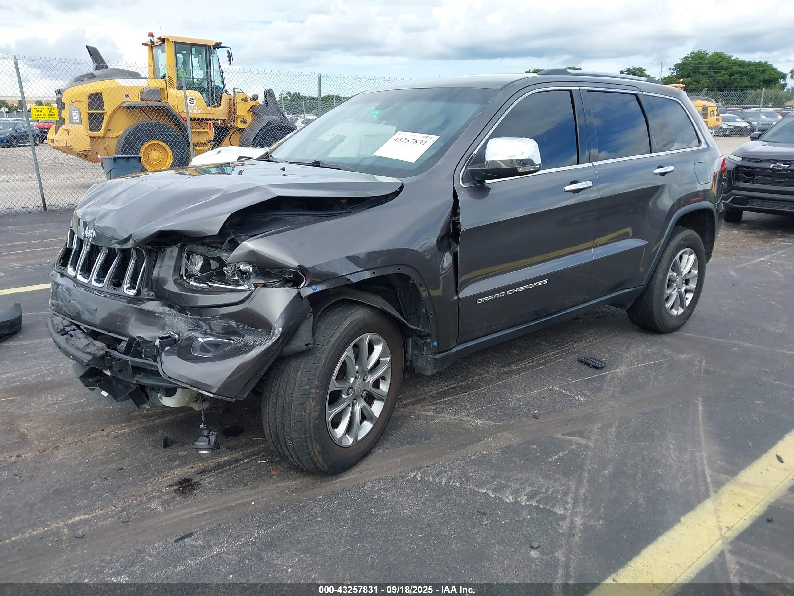 JEEP GRAND image 2