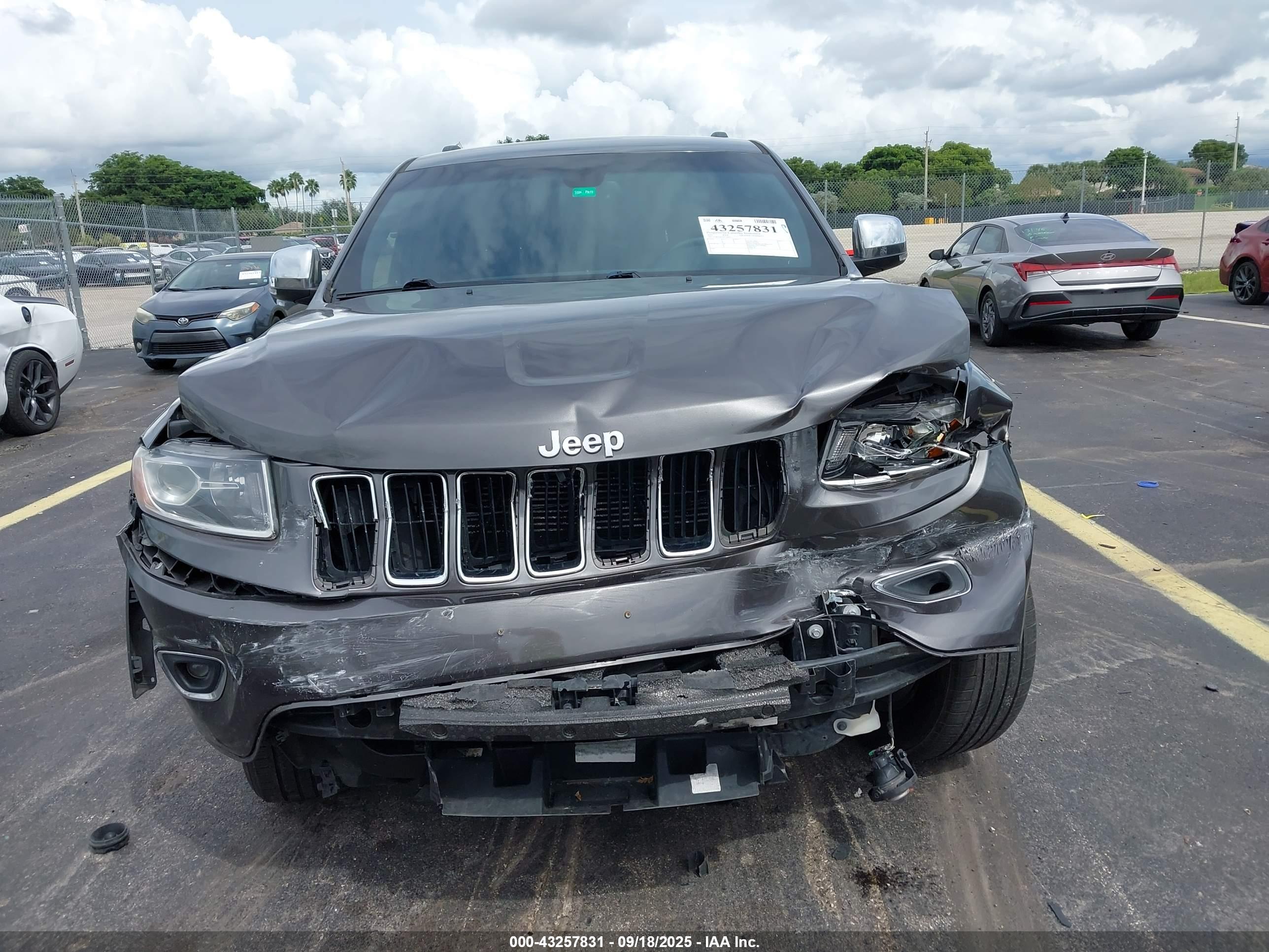JEEP GRAND image 6