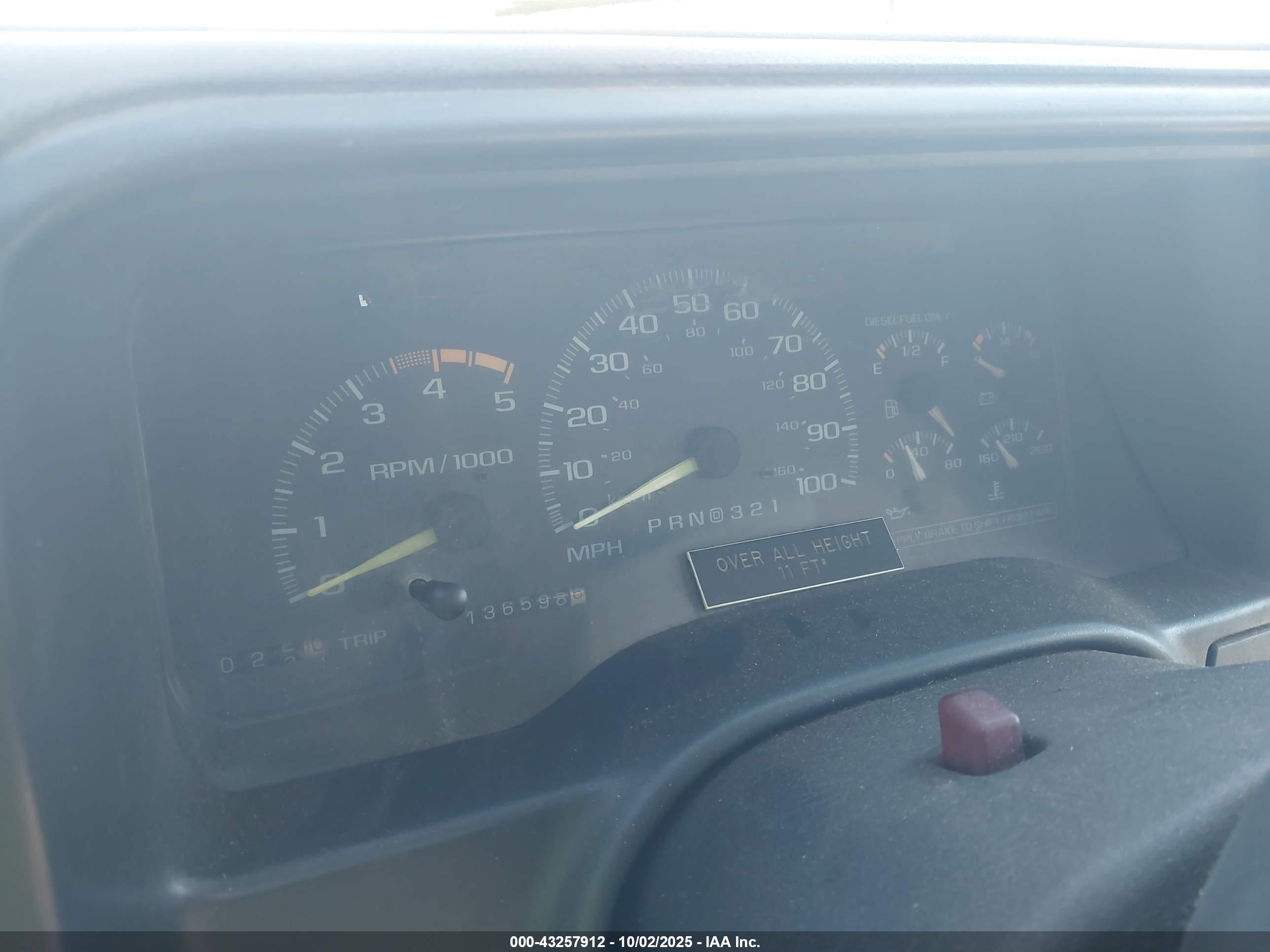 GMC SIERRA image 6