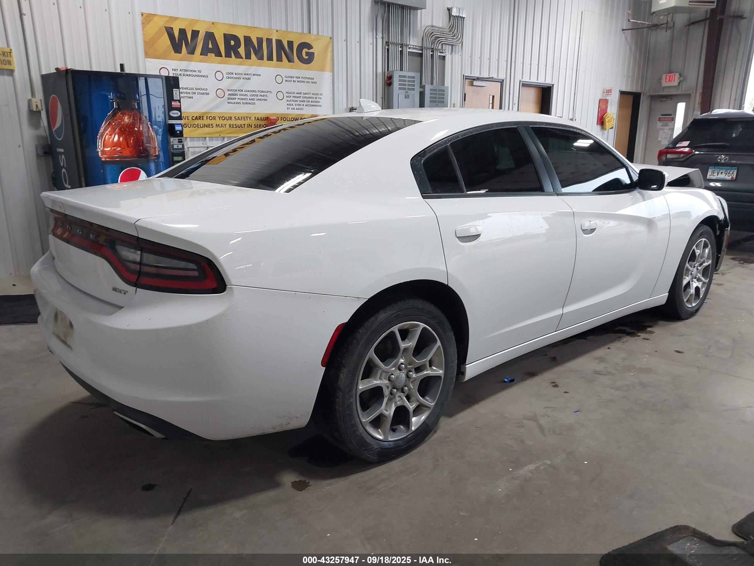DODGE CHARGER image 4