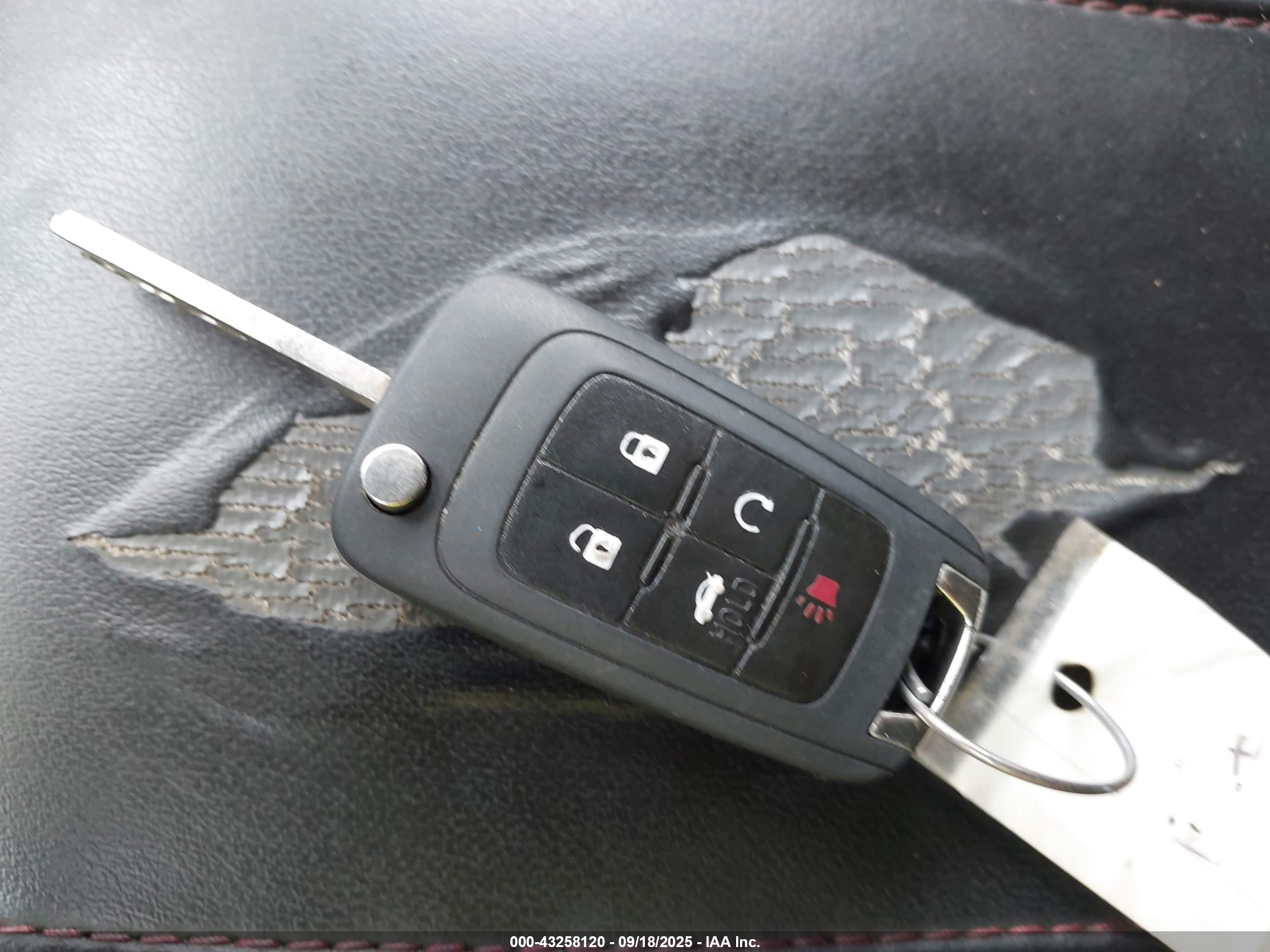 GMC TERRAIN image 11