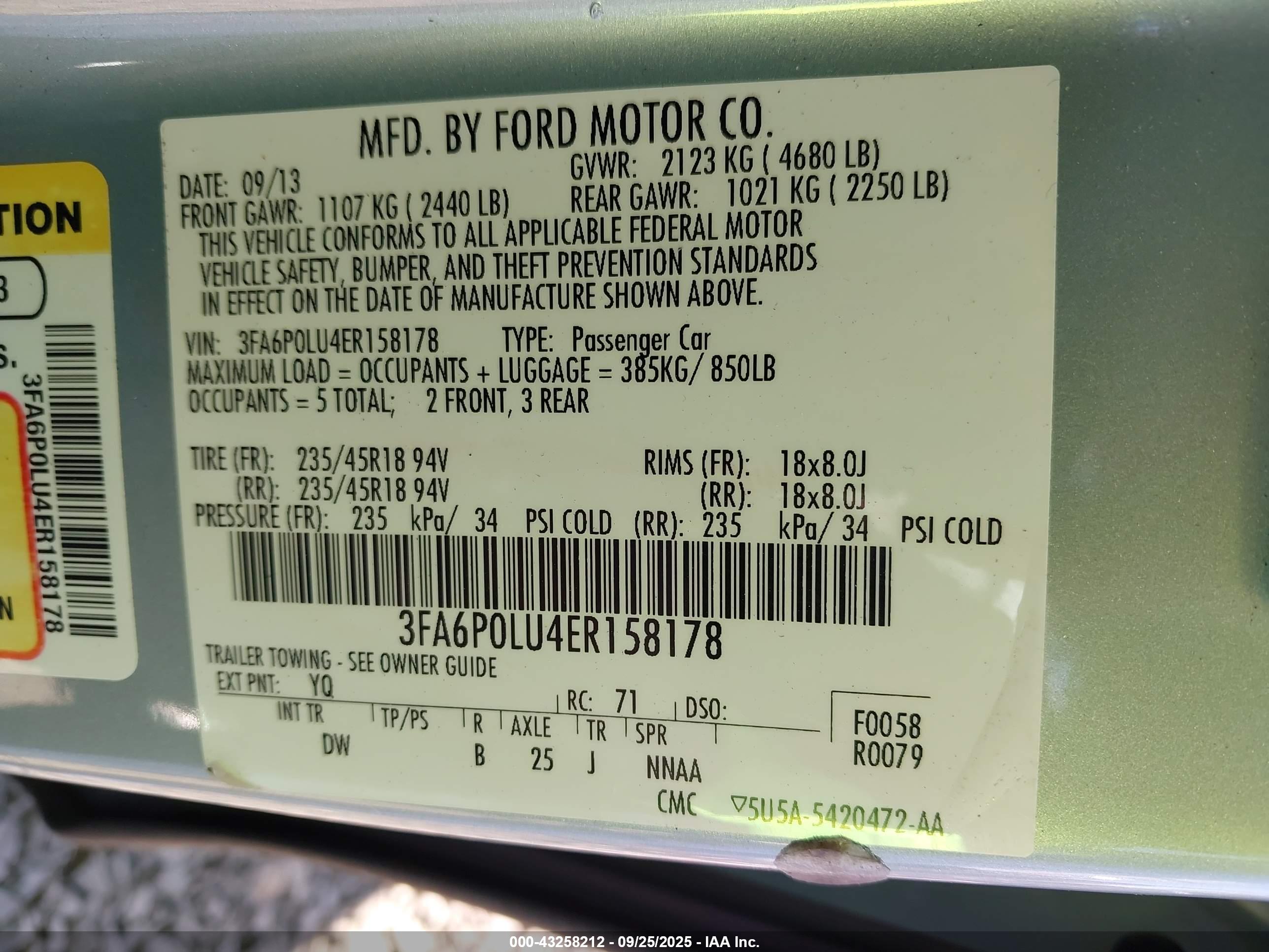 FORD FUSION image 9
