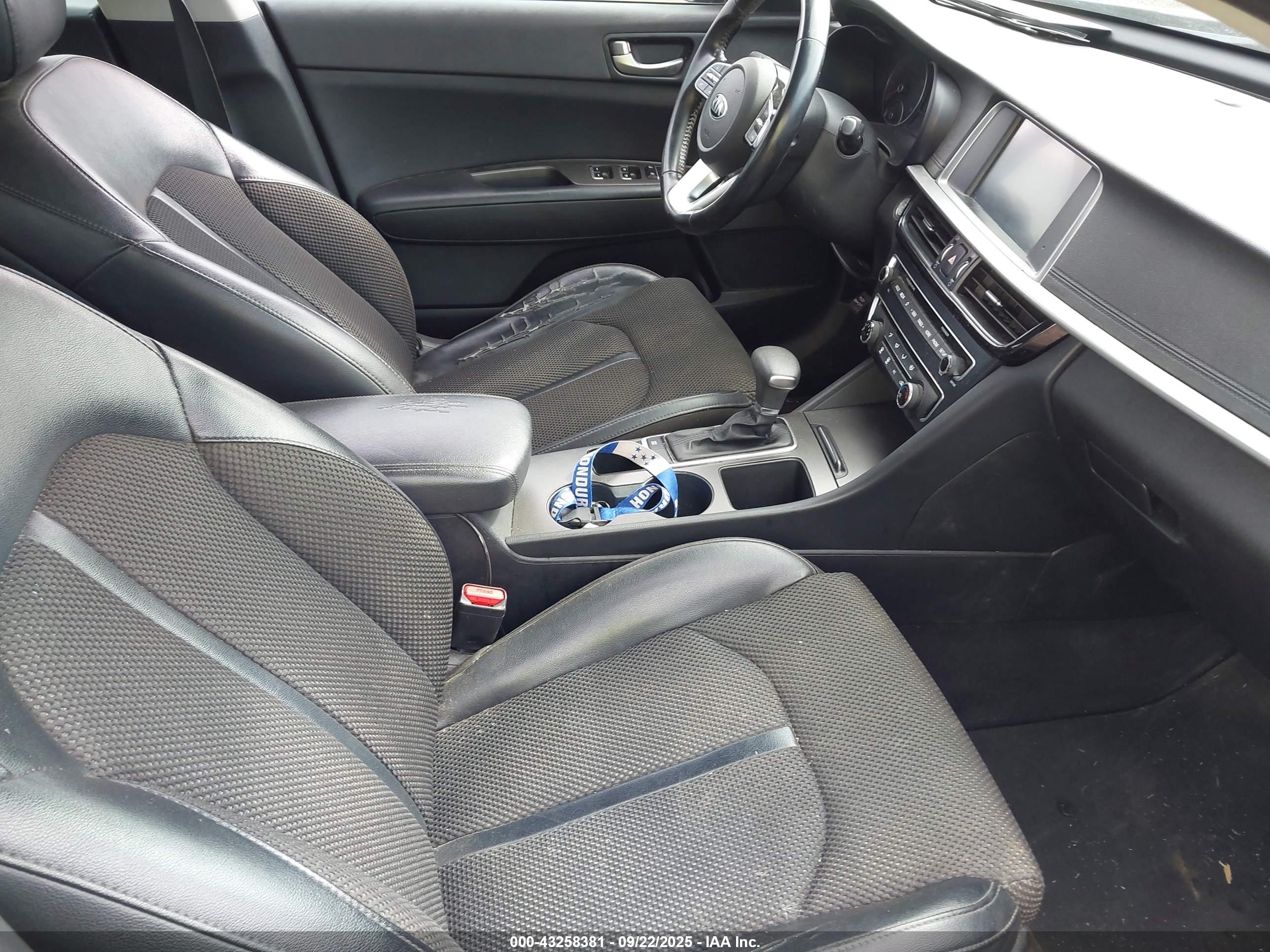 KIA OPTIMA image 8