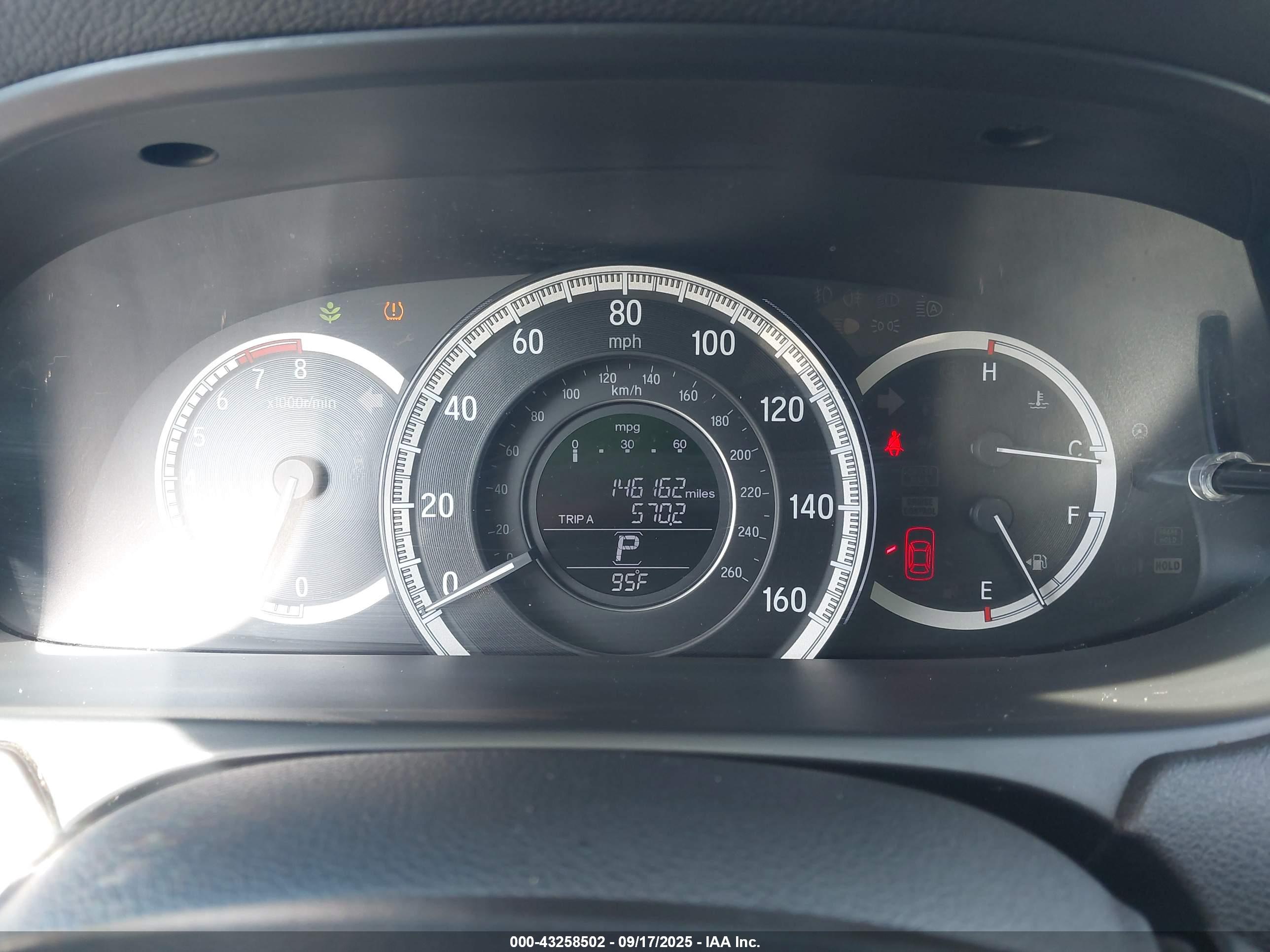 HONDA ACCORD image 7